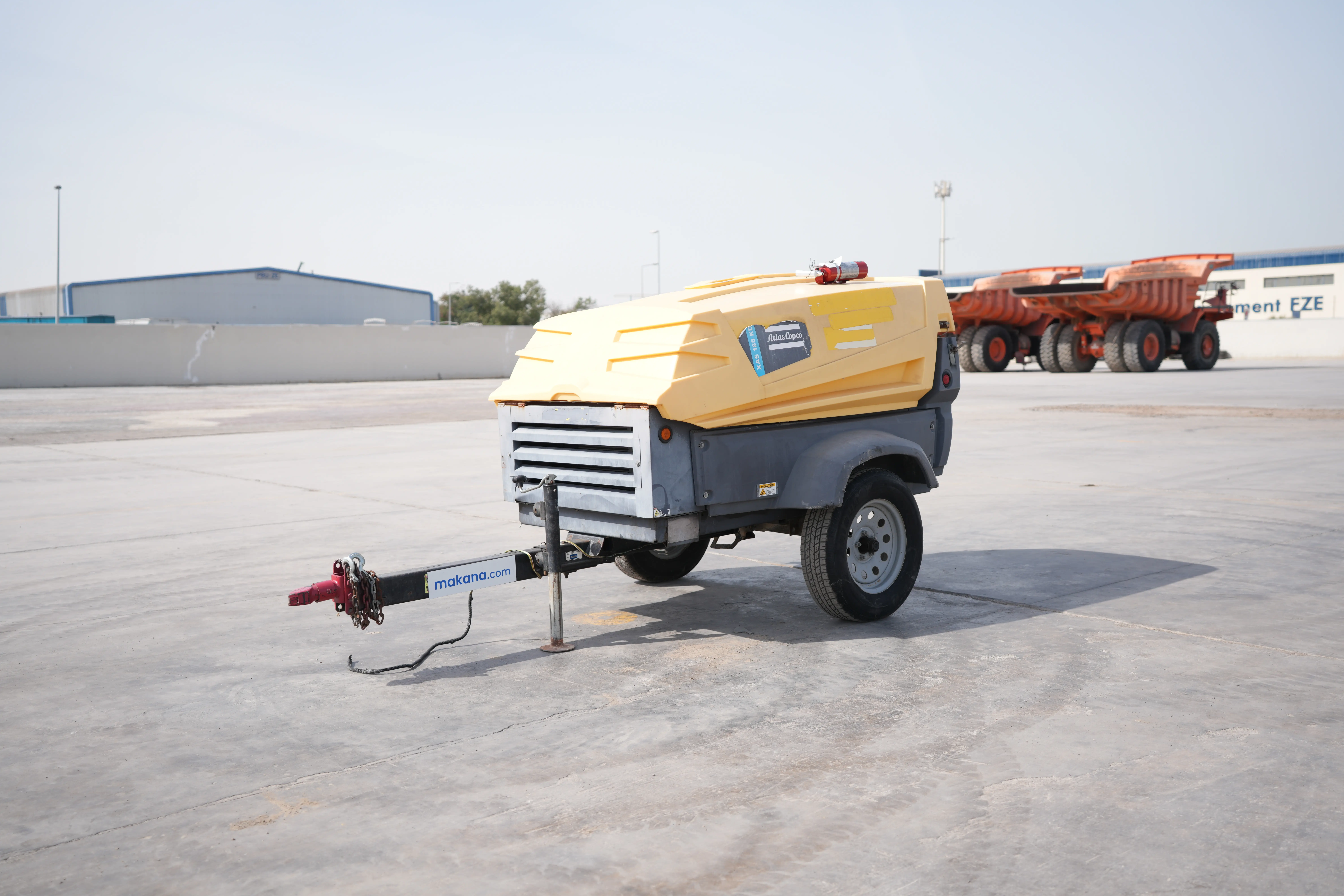 Product-Atlas Copco XAS 185 air compressor-exterior