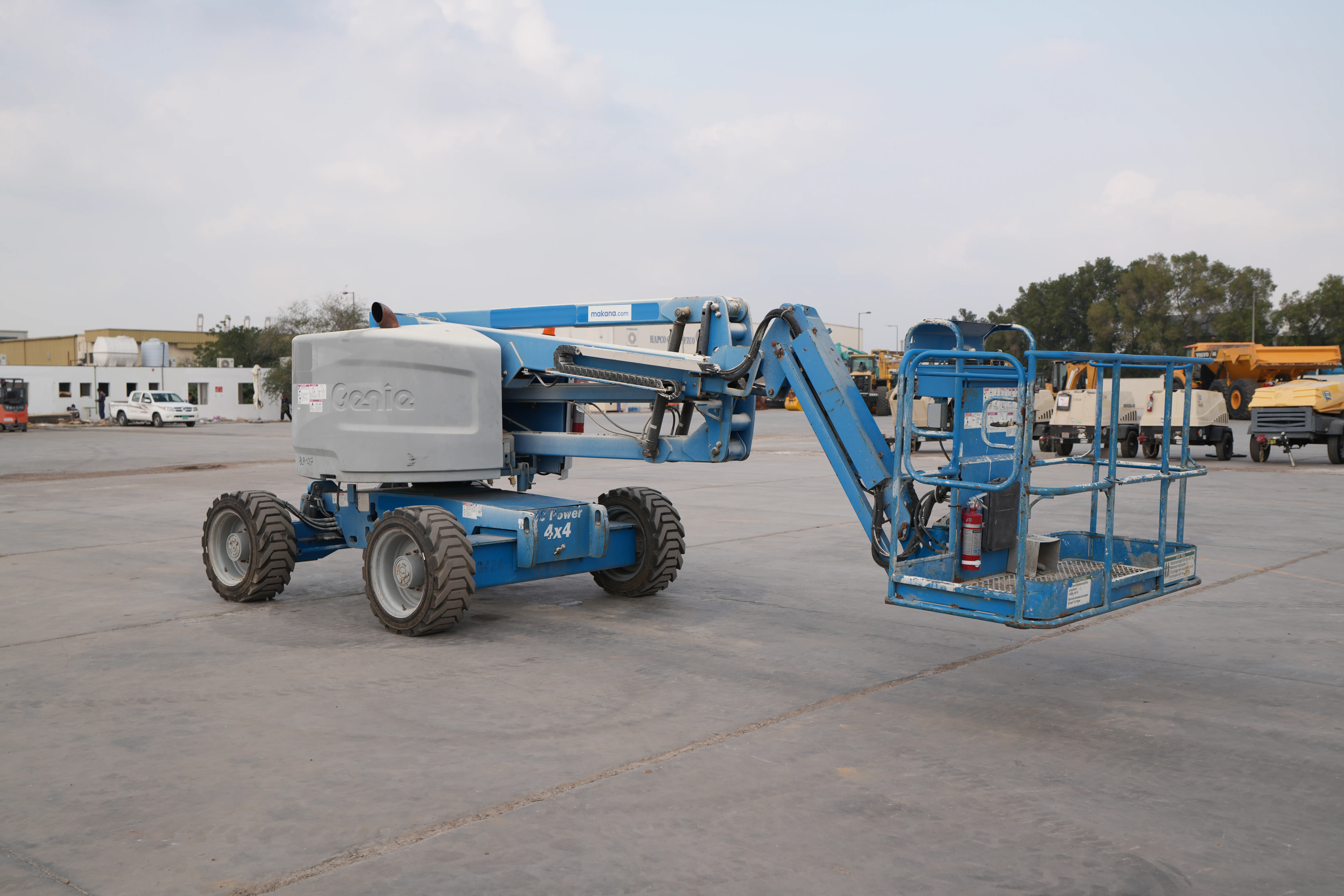 Product-Genie Z-45/25J RT diesel articulated boom lift-exterior