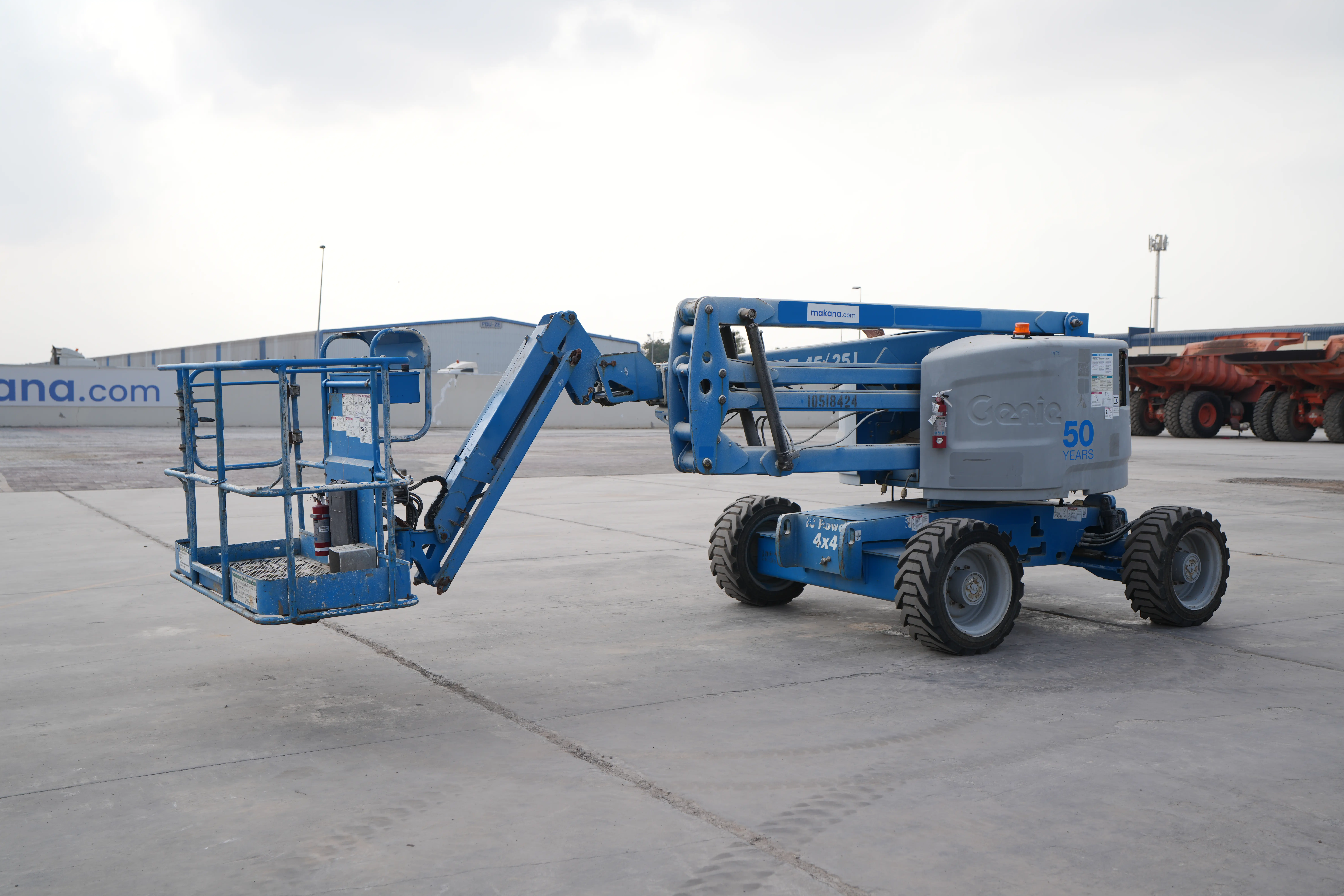 Product-Genie Z-45/25J RT diesel articulated boom lift-exterior