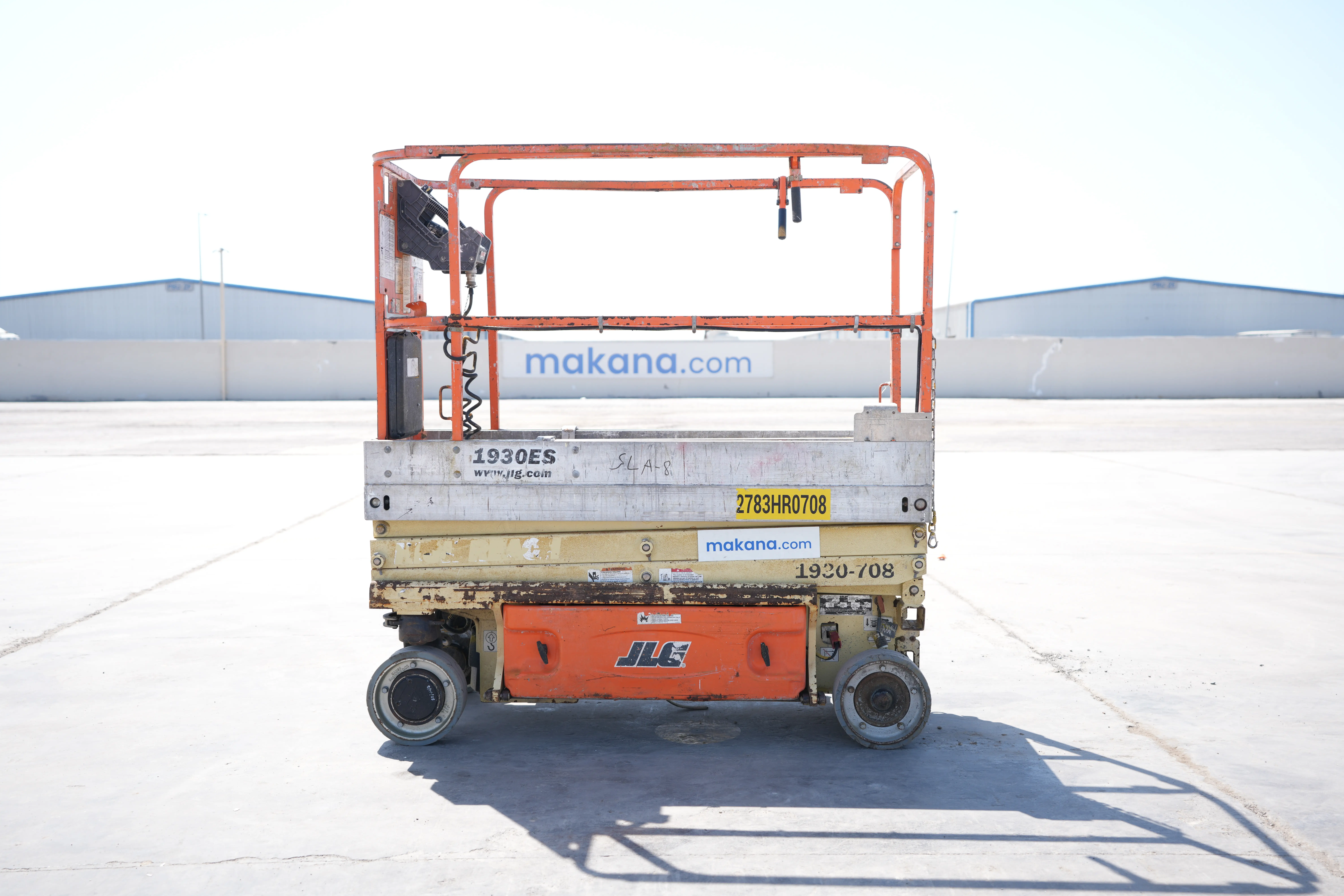 Product-JLG 1930ES electric scissor lift-exterior