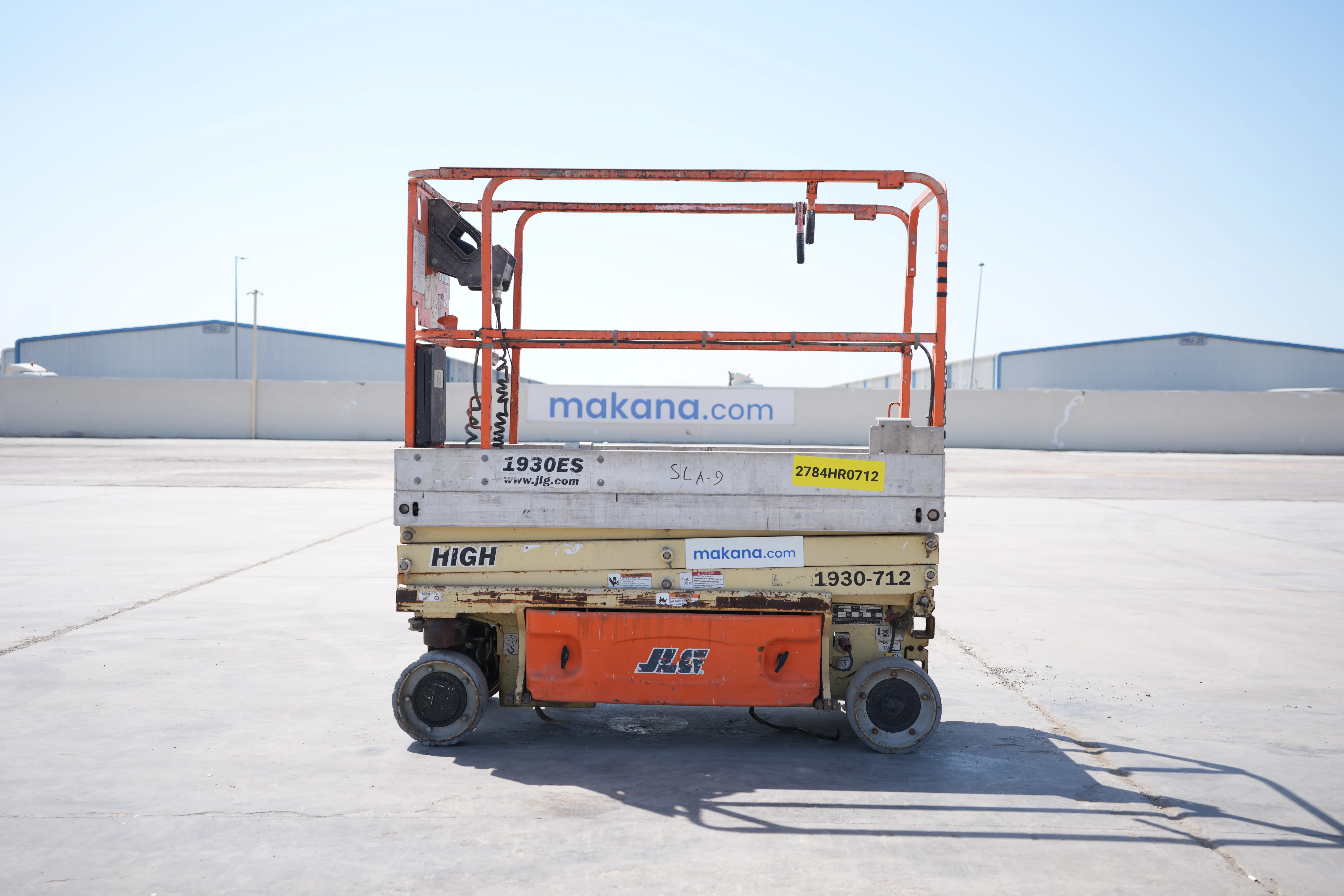 Product-JLG 1930ES electric scissor lift-exterior