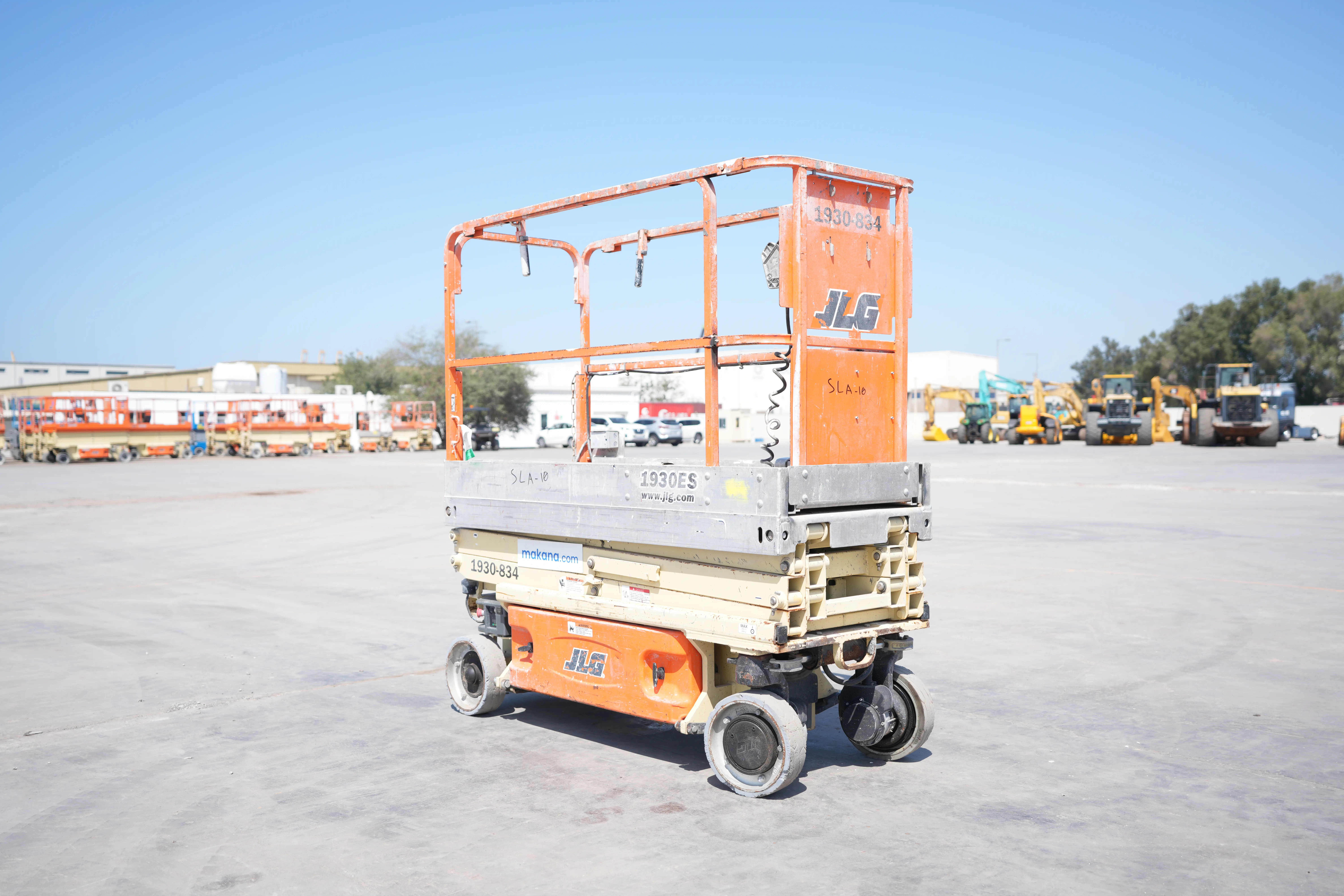Product-JLG 1930ES electric scissor lift-exterior