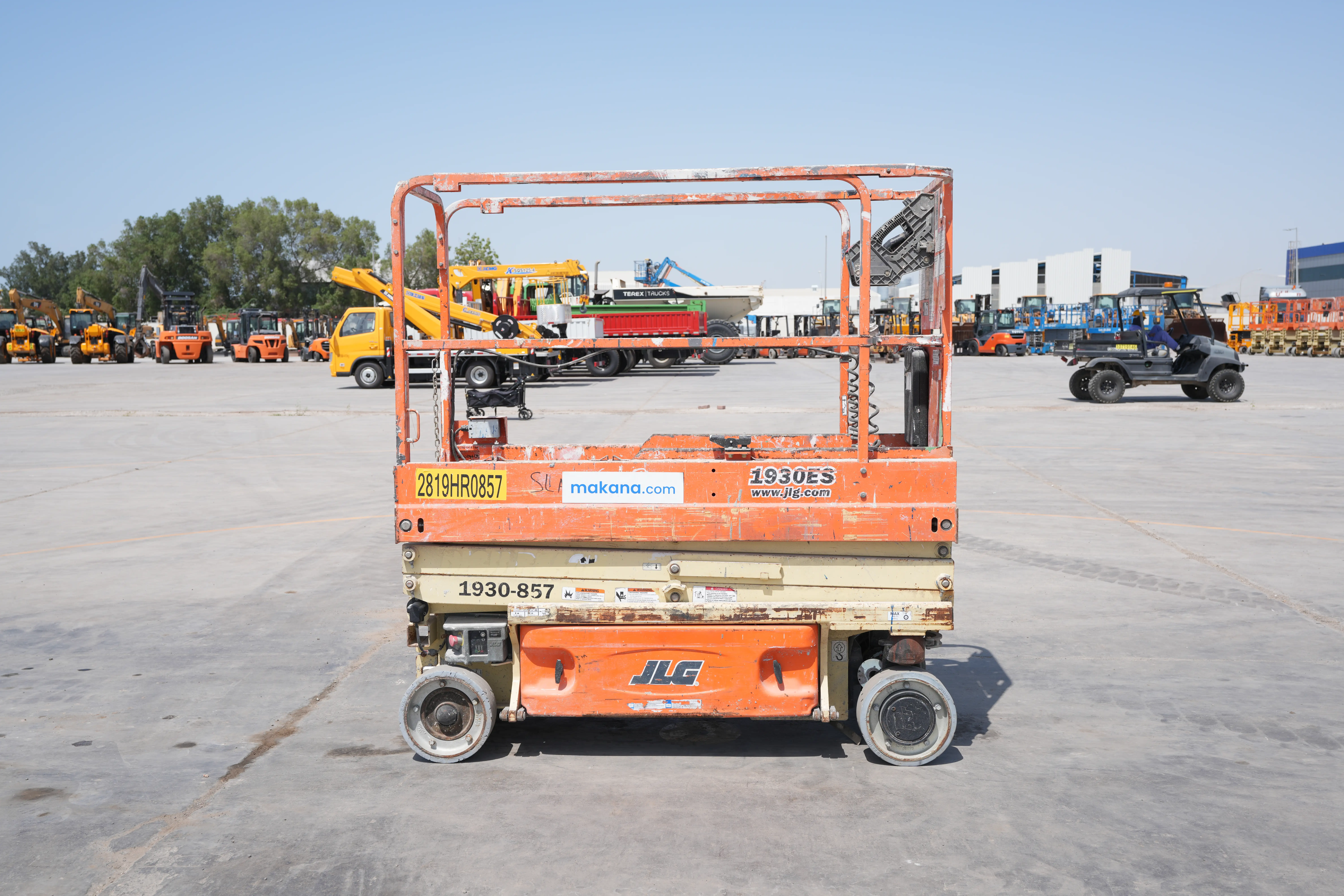 Product-JLG 1930ES electric scissor lift-exterior