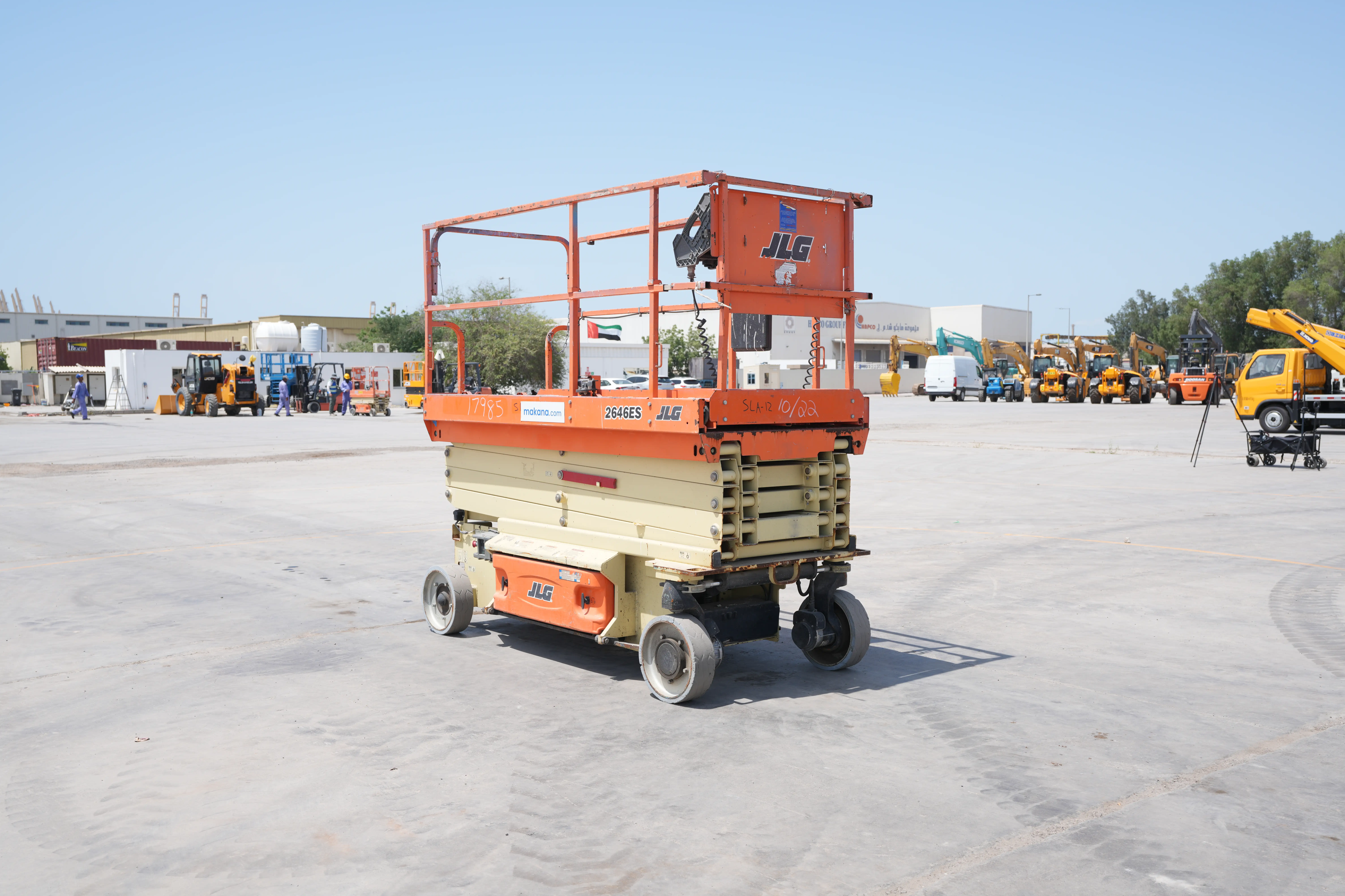 Product-JLG 2646ES electric scissor lift-exterior