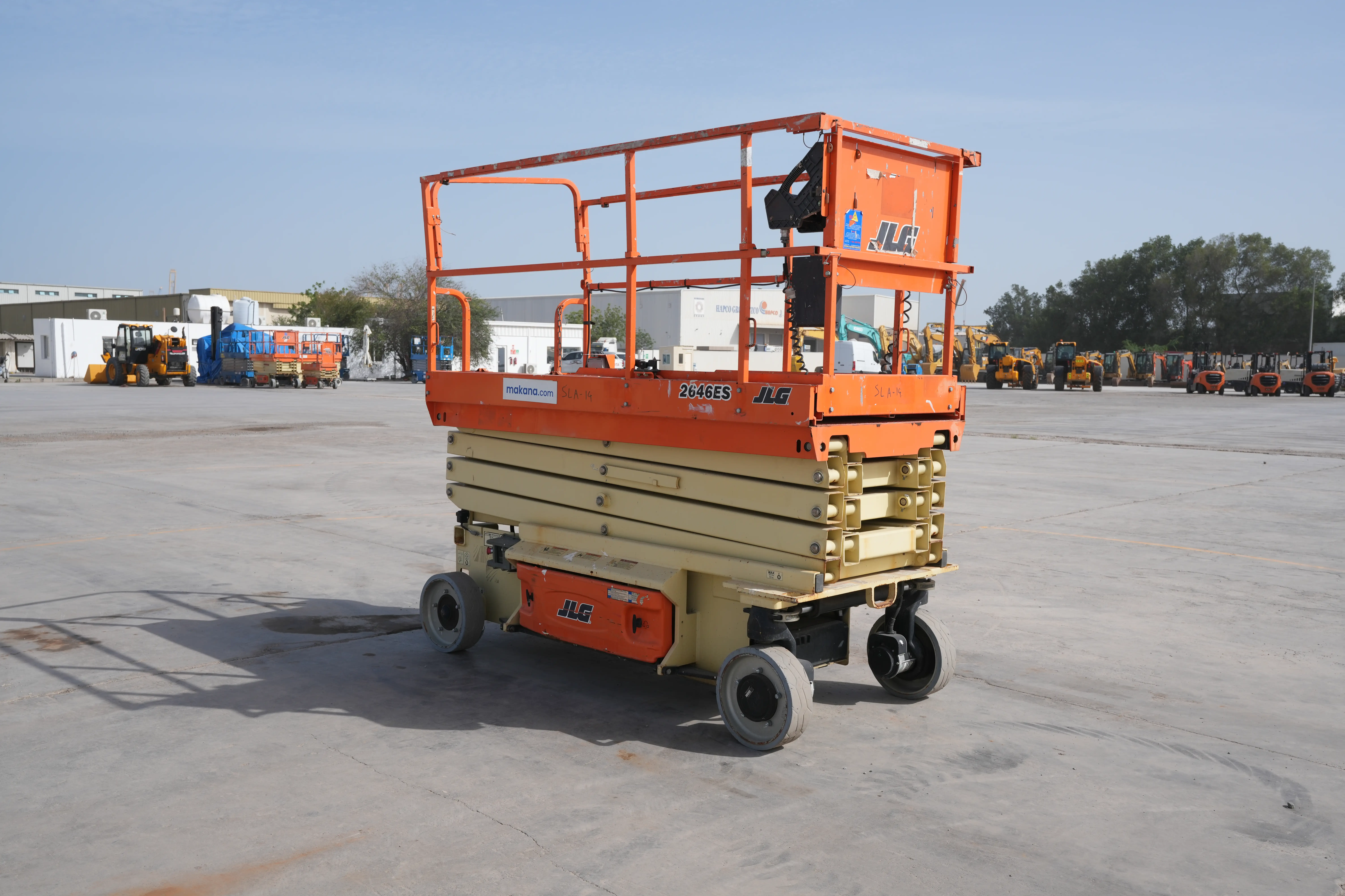 Product-JLG 2646ES electric scissor lift-exterior