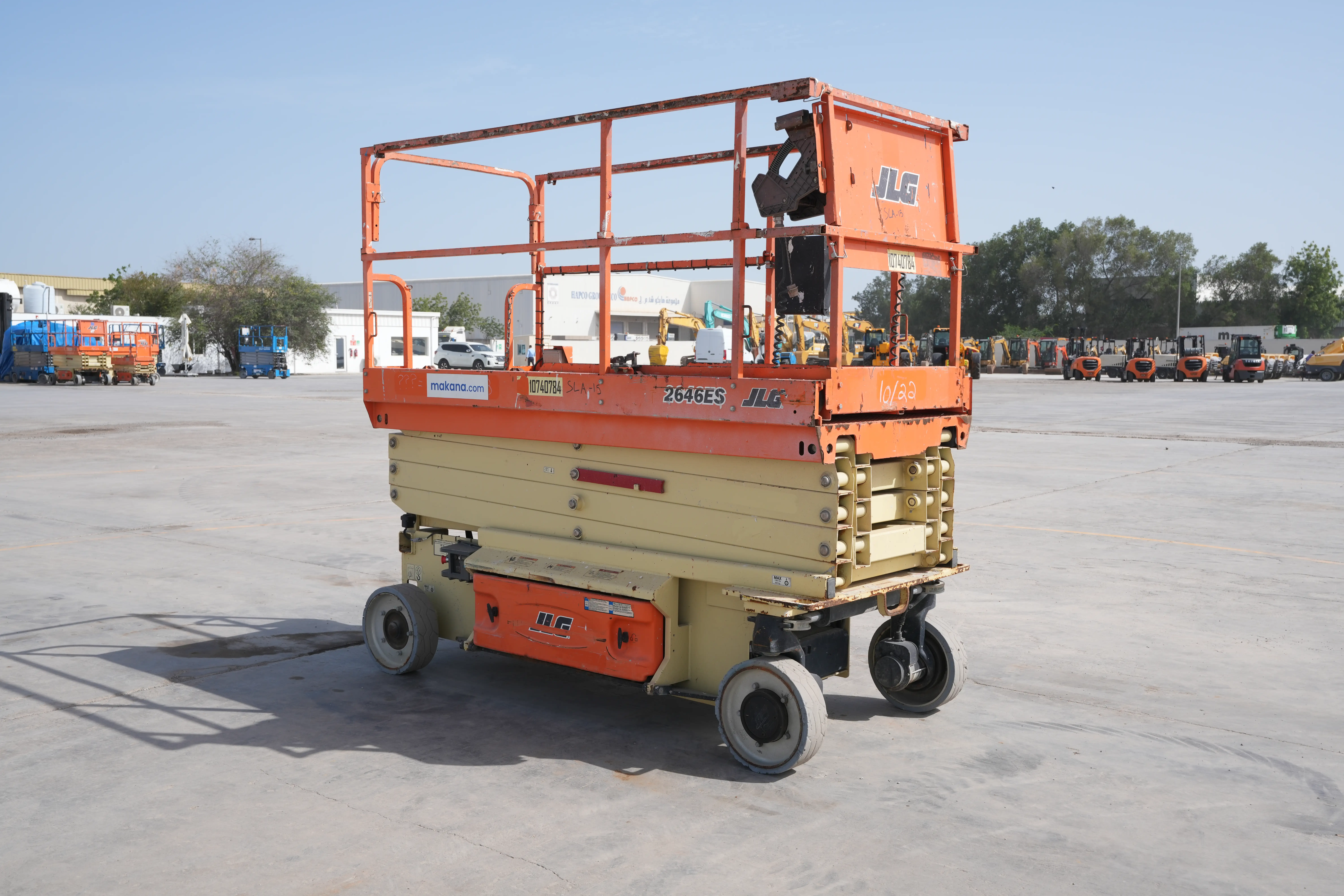 Product-JLG 2646ES electric scissor lift-exterior