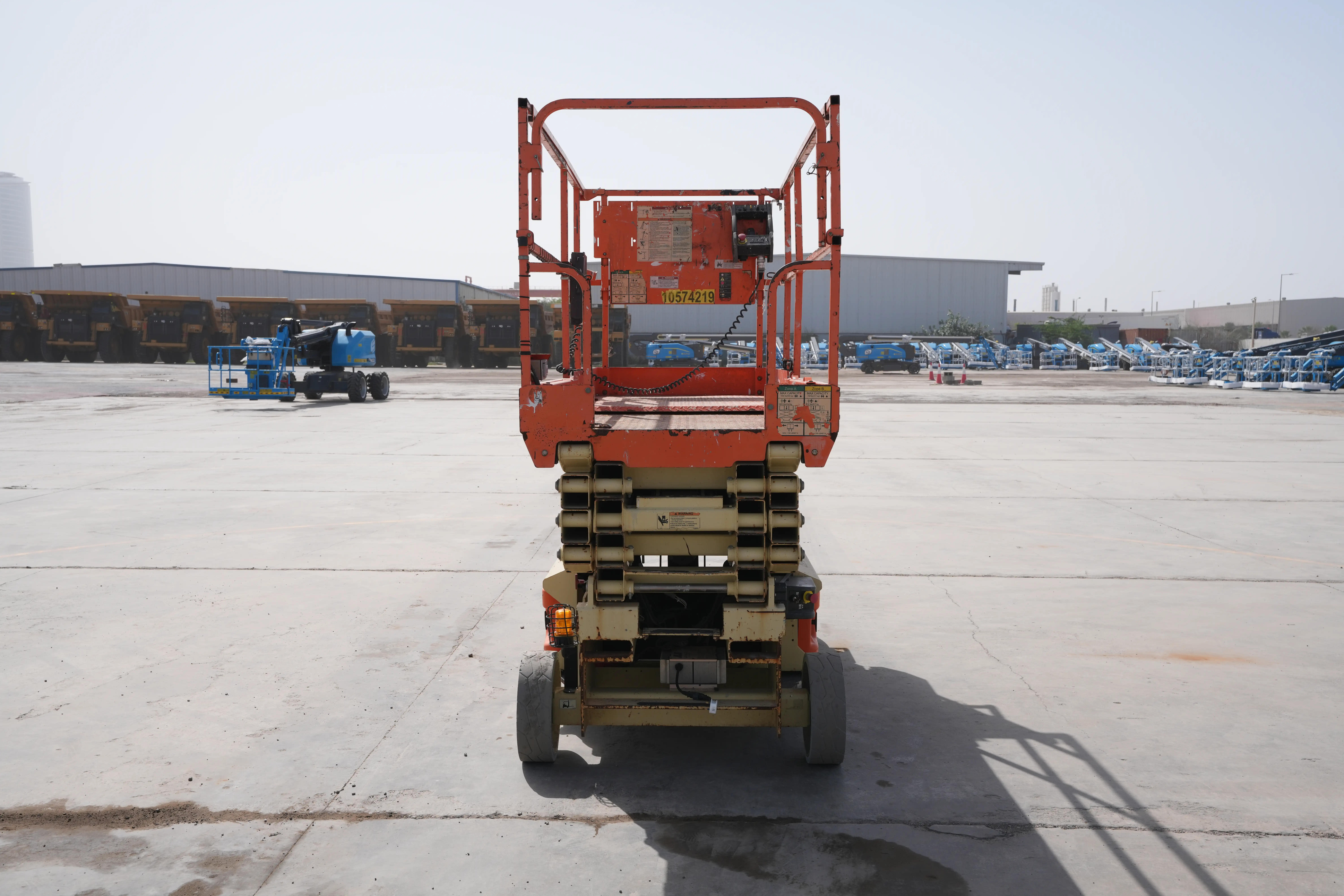 Product-JLG 3246ES electric scissor lift-exterior