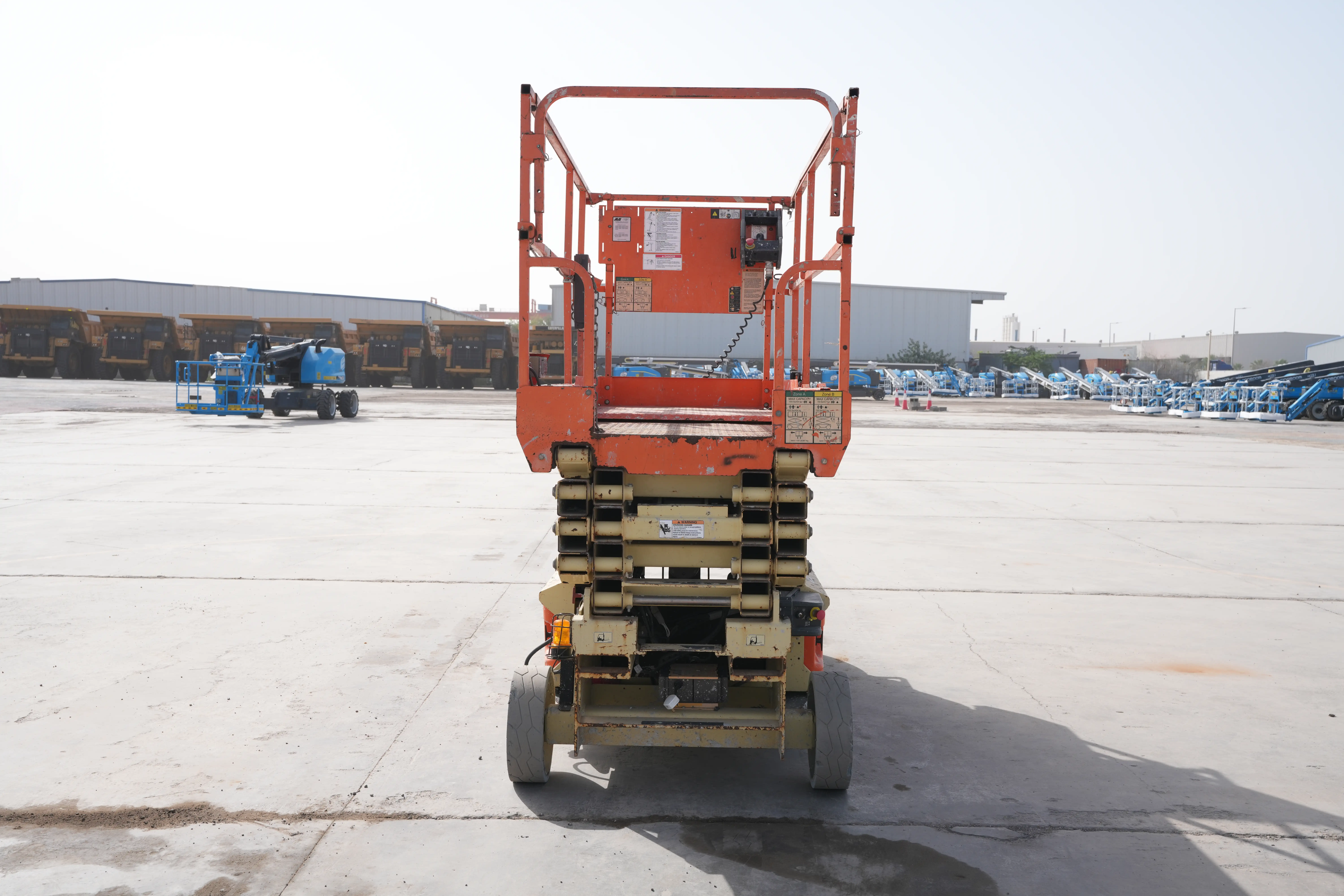 Product-JLG 3246ES electric scissor lift-exterior