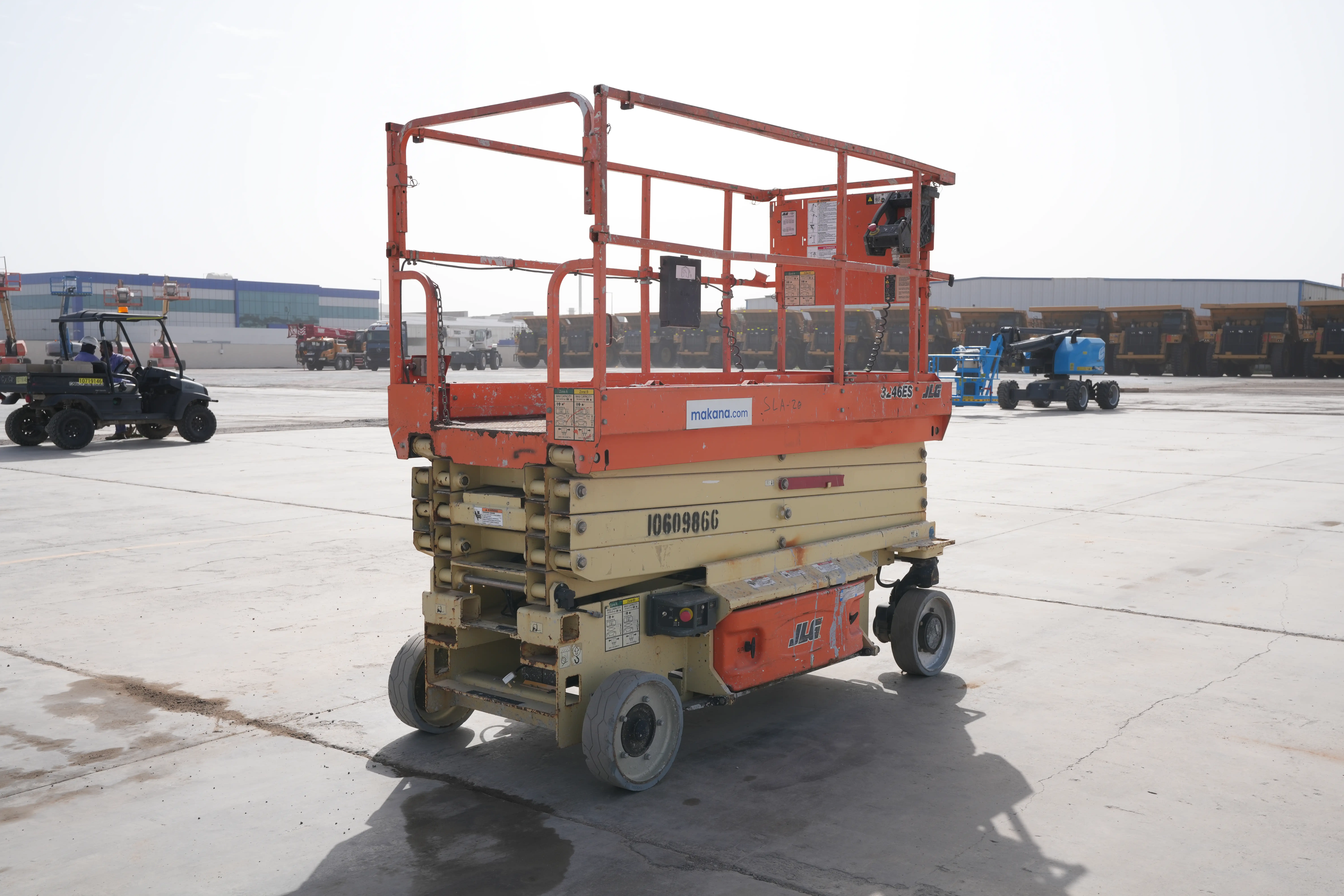Product-JLG 3246ES electric scissor lift-exterior