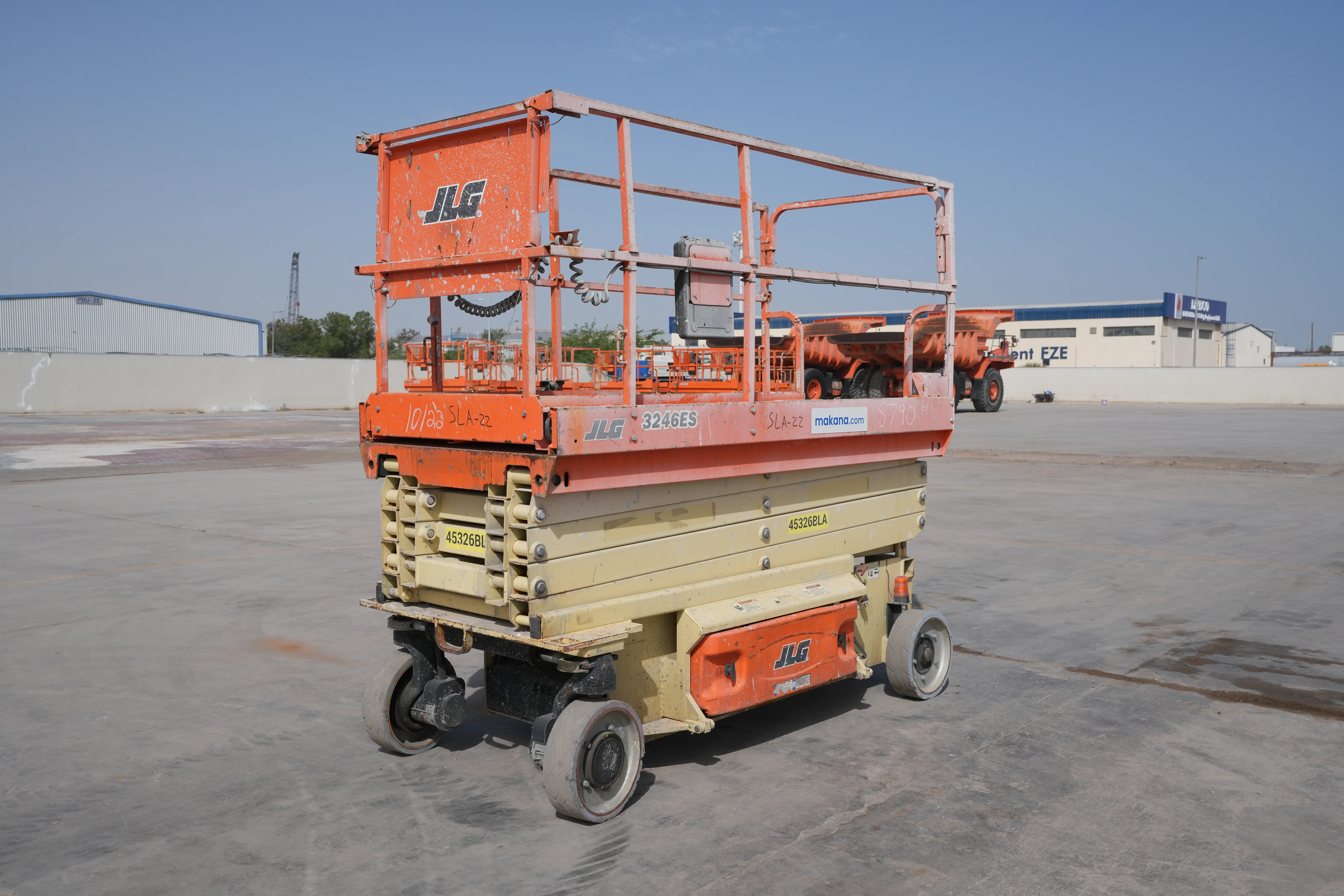 Product-JLG 3246ES electric scissor lift-exterior