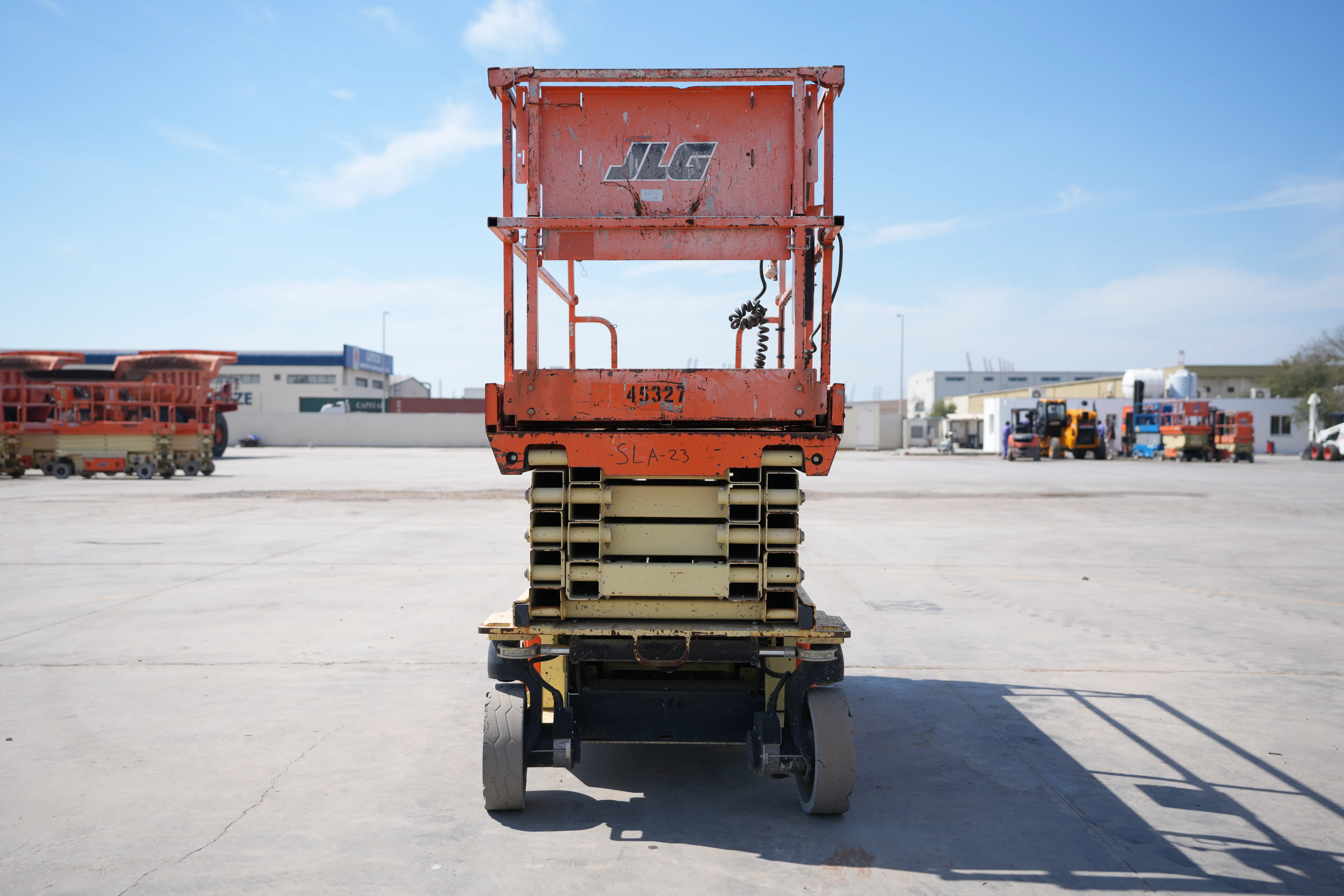 Product-JLG 3246ES electric scissor lift-exterior