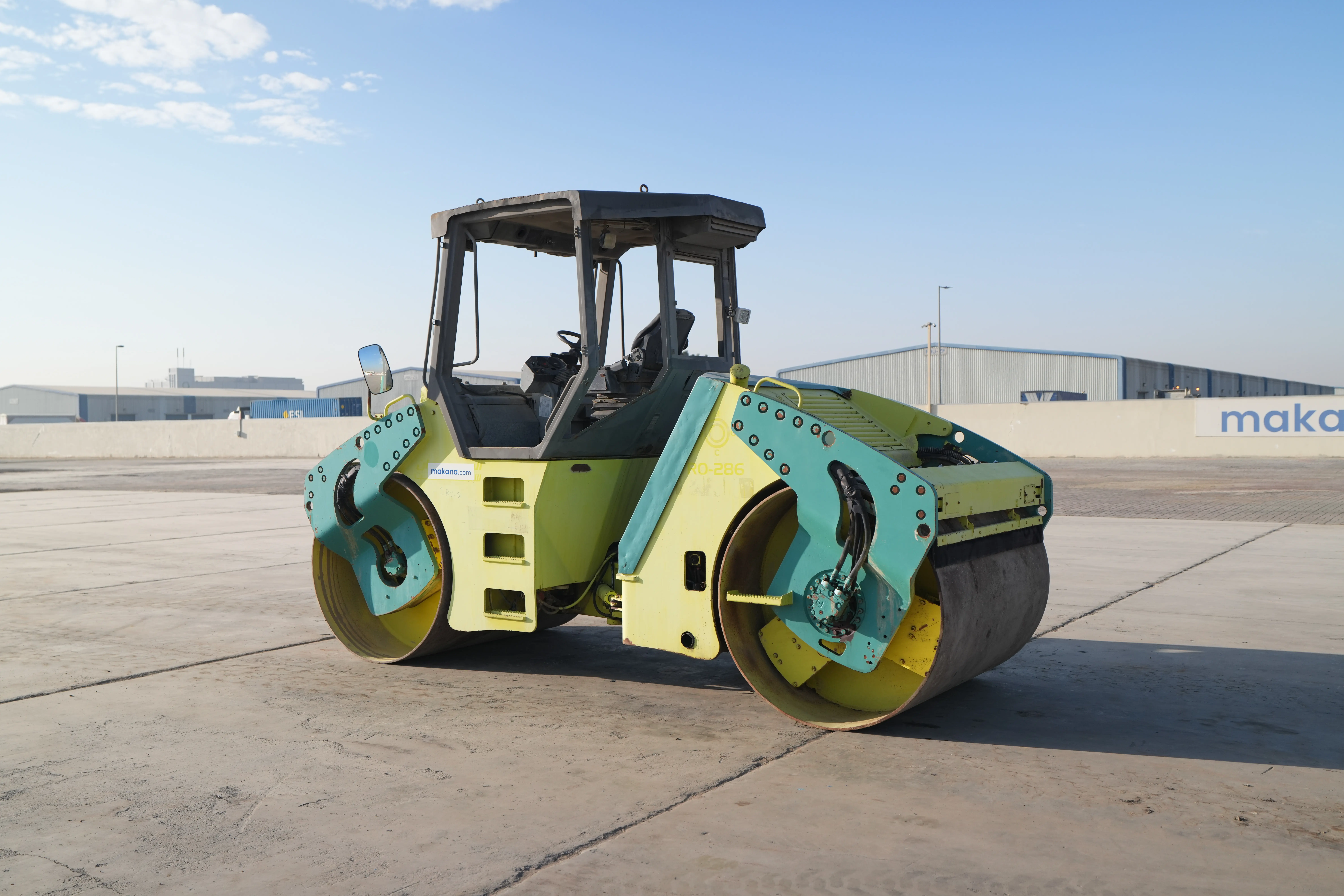 Product-Ammann AV 110 X tandem roller-exterior