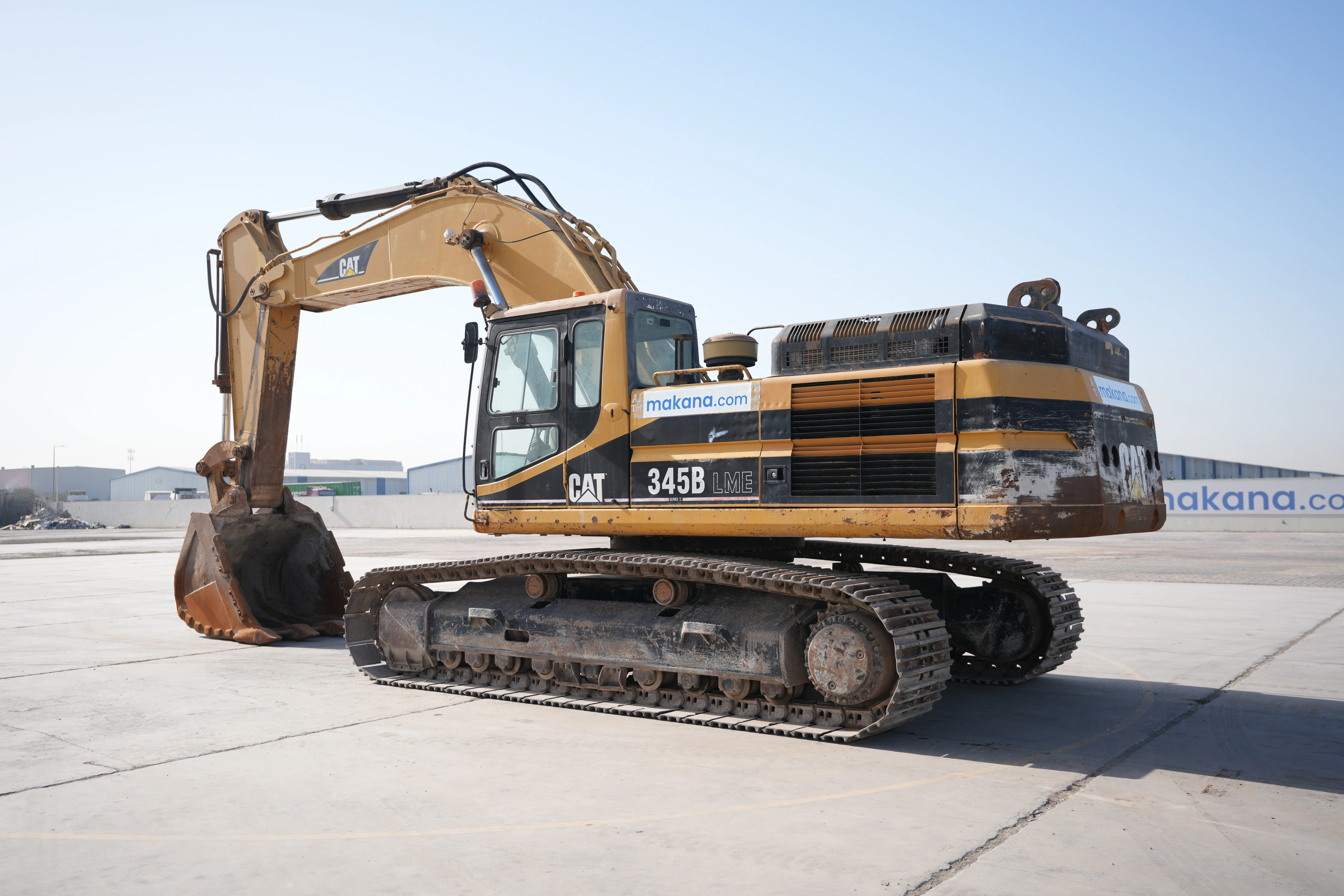Product-Cat 345B LME Series II large excavator-exterior