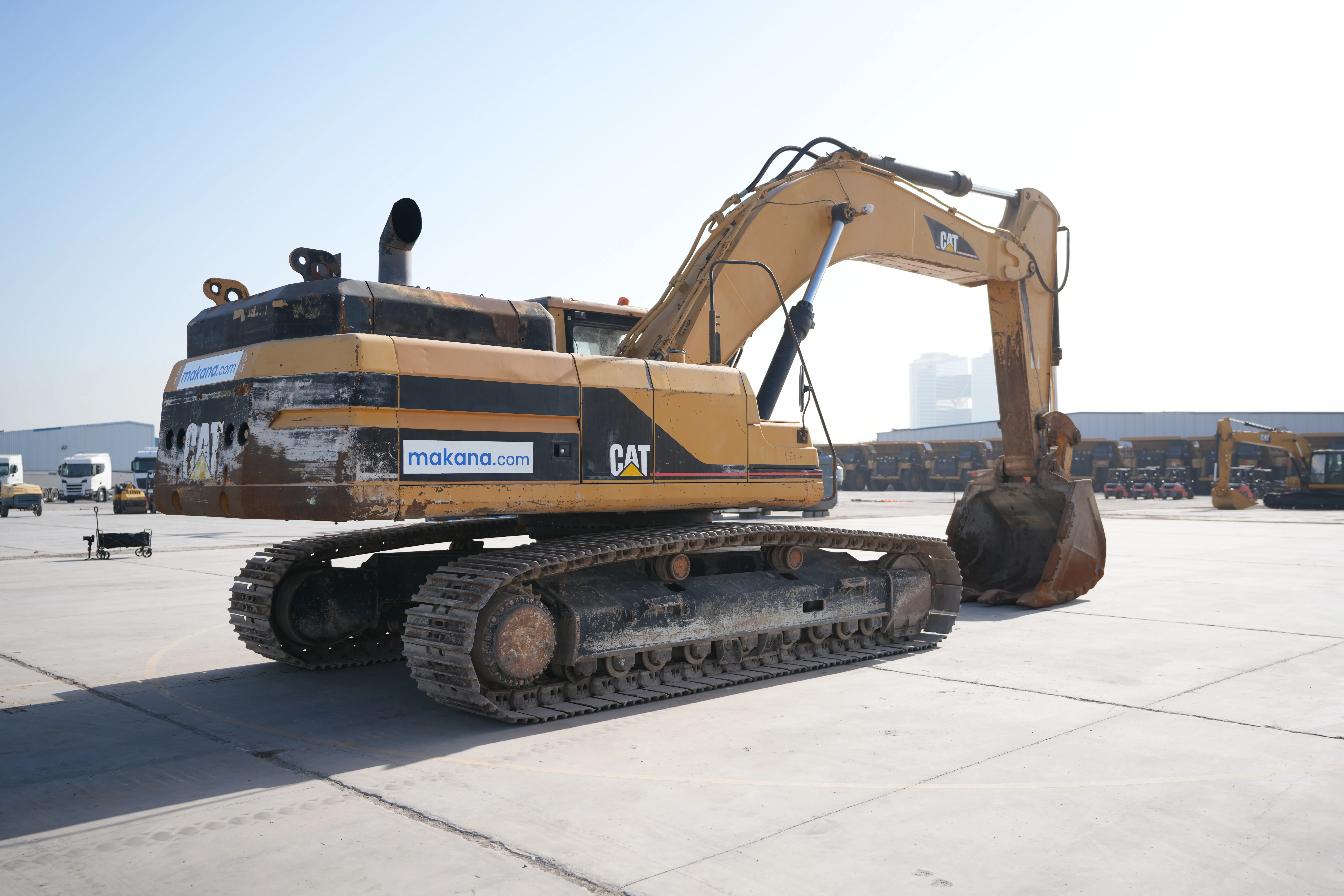 Product-Cat 345B LME Series II large excavator-exterior