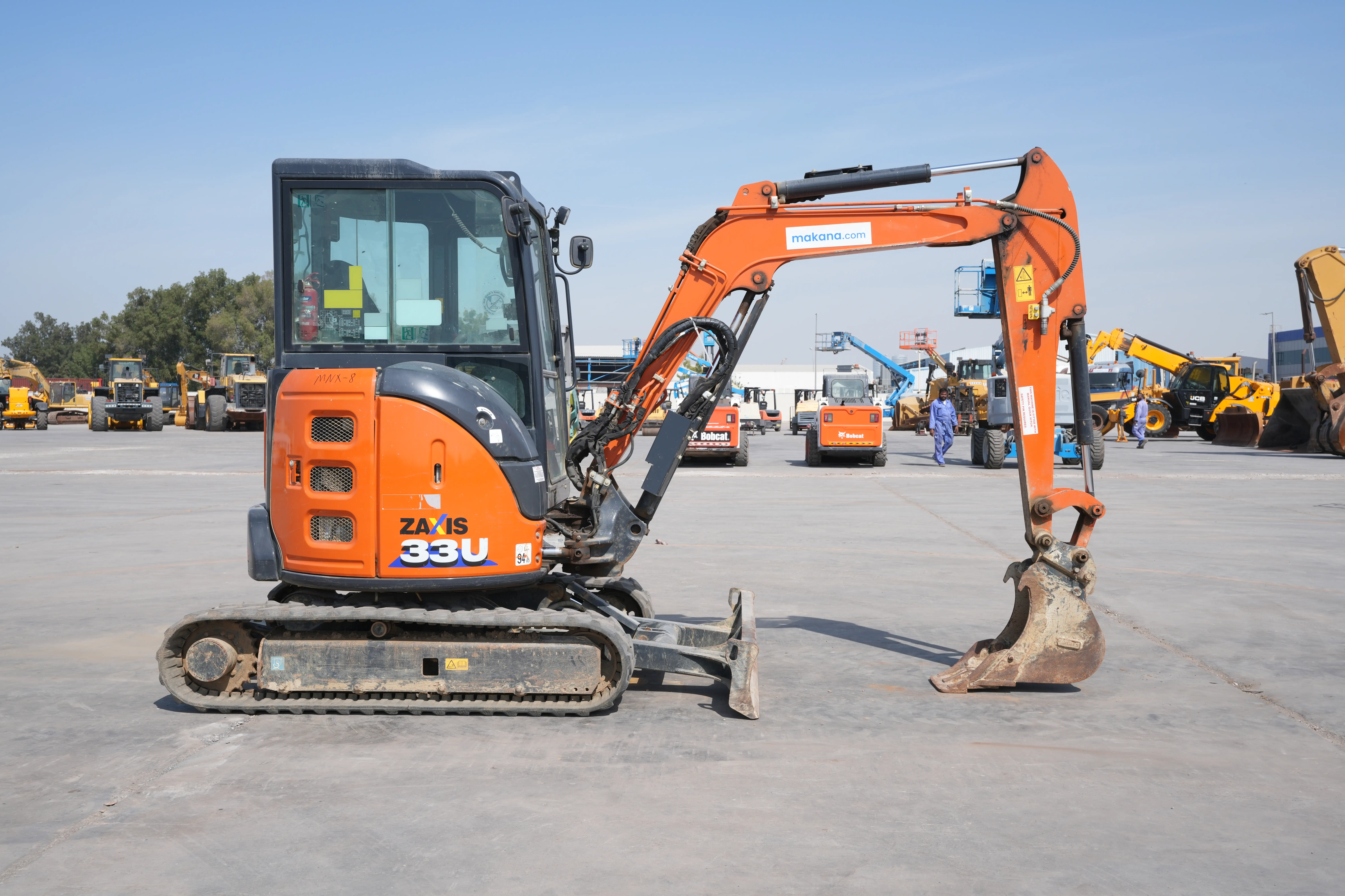 Product-Hitachi ZX33U-6 CLR mini excavator-exterior