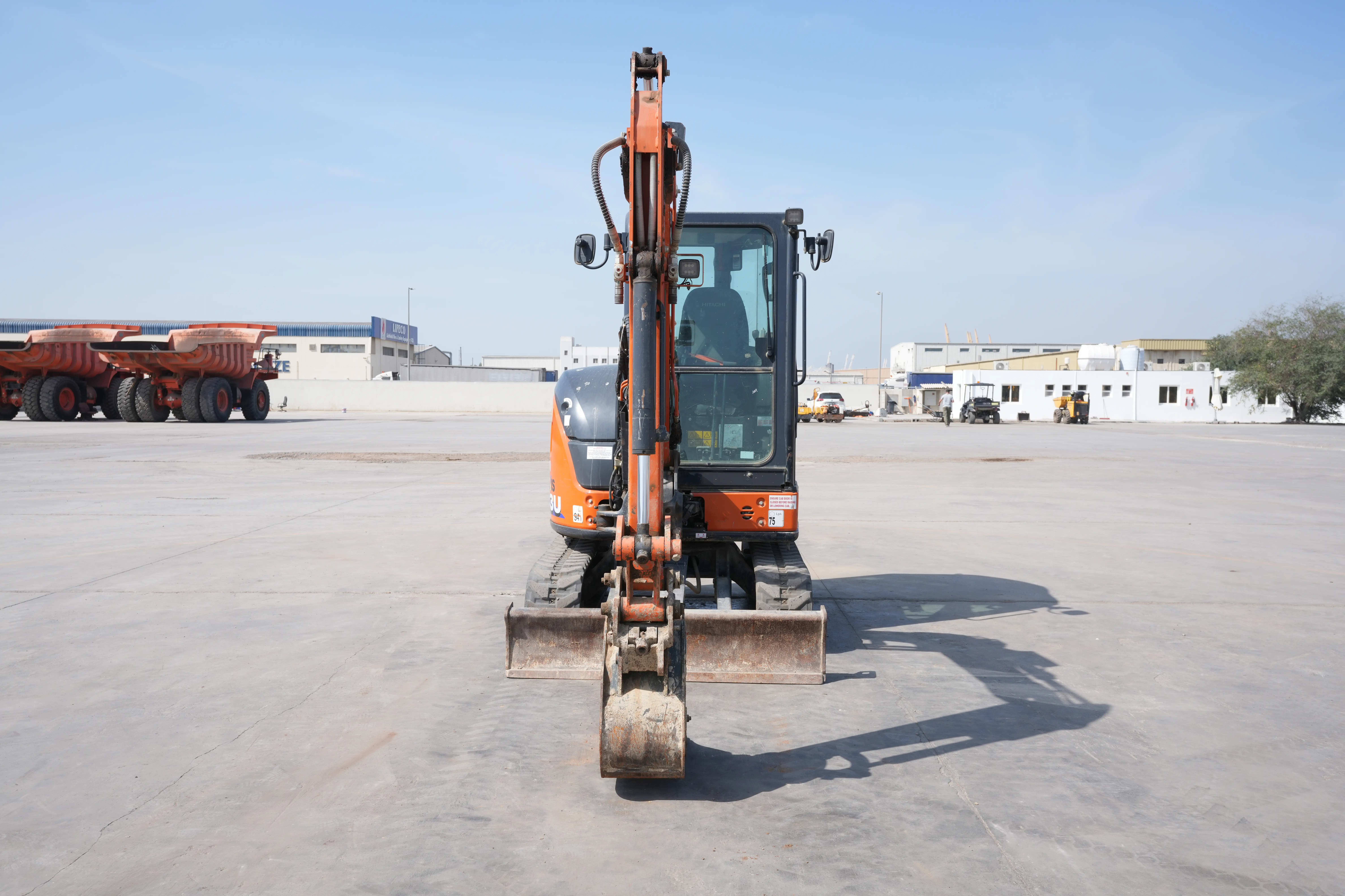 Product-Hitachi ZX33U-6 CLR mini excavator-exterior