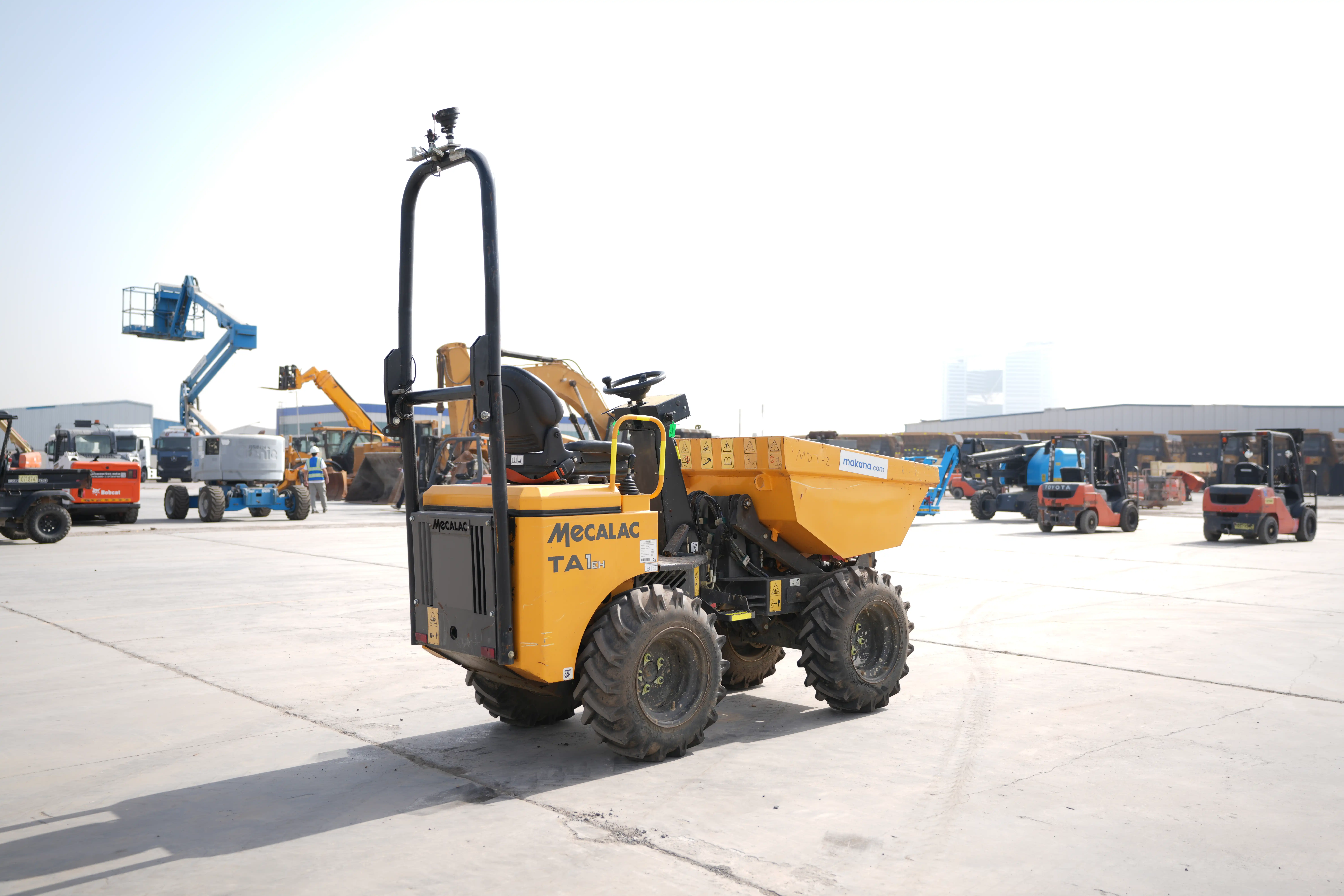 Product-Mecalac TA1EH mini dumper-exterior
