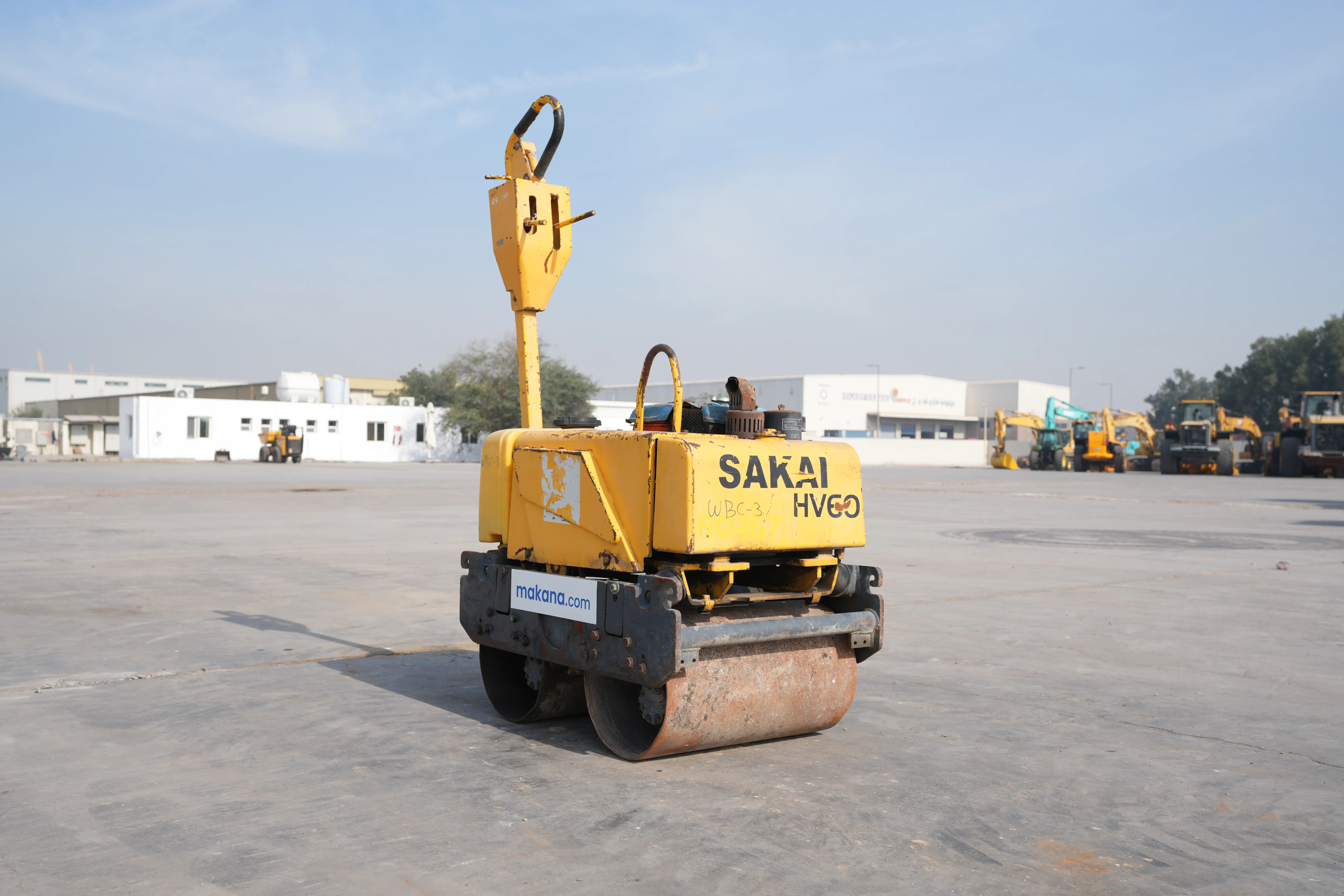 Product-Sakai HV60 walk-behind roller-exterior