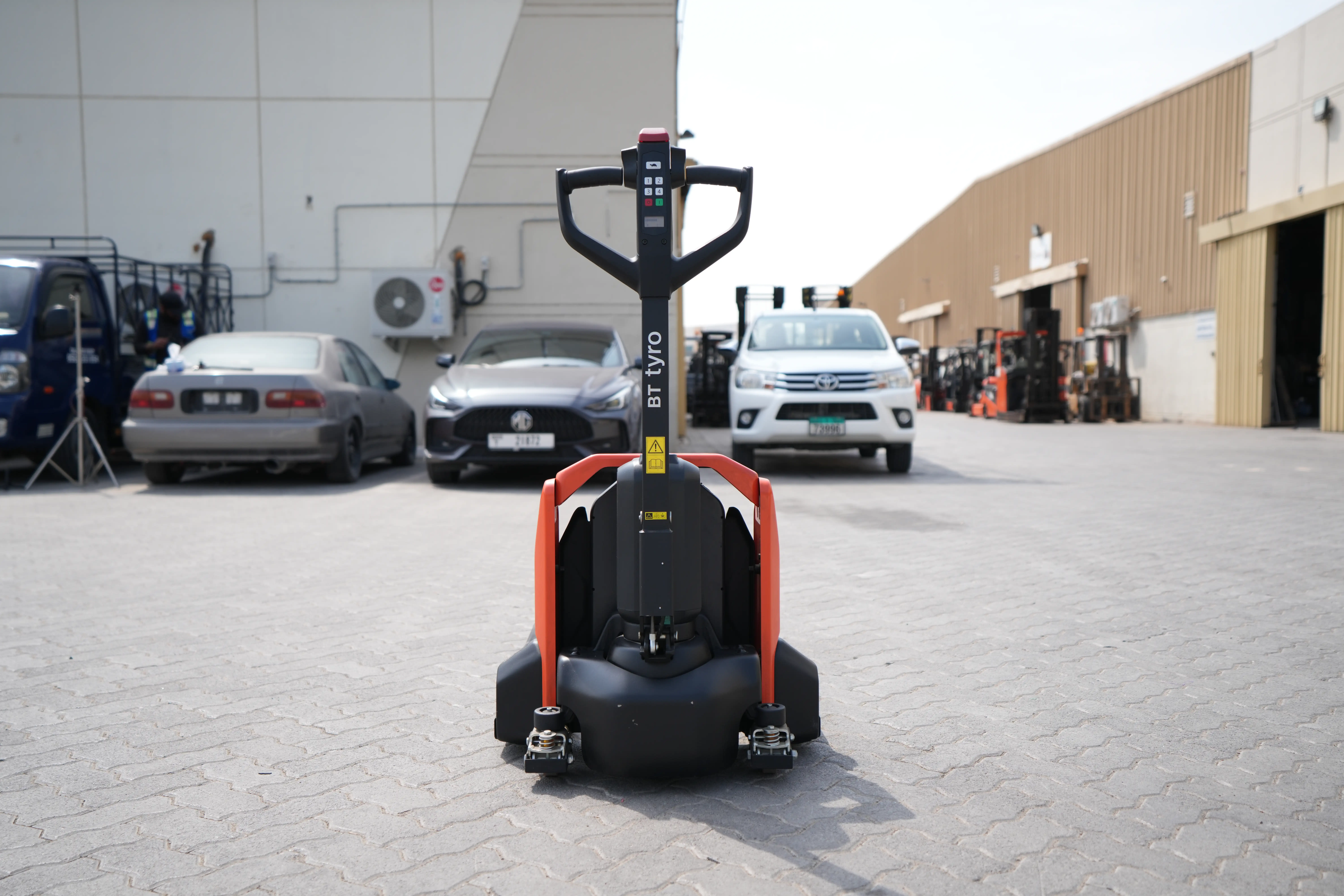 Product-2024 Toyota Tyro LHE150 pallet truck-exterior