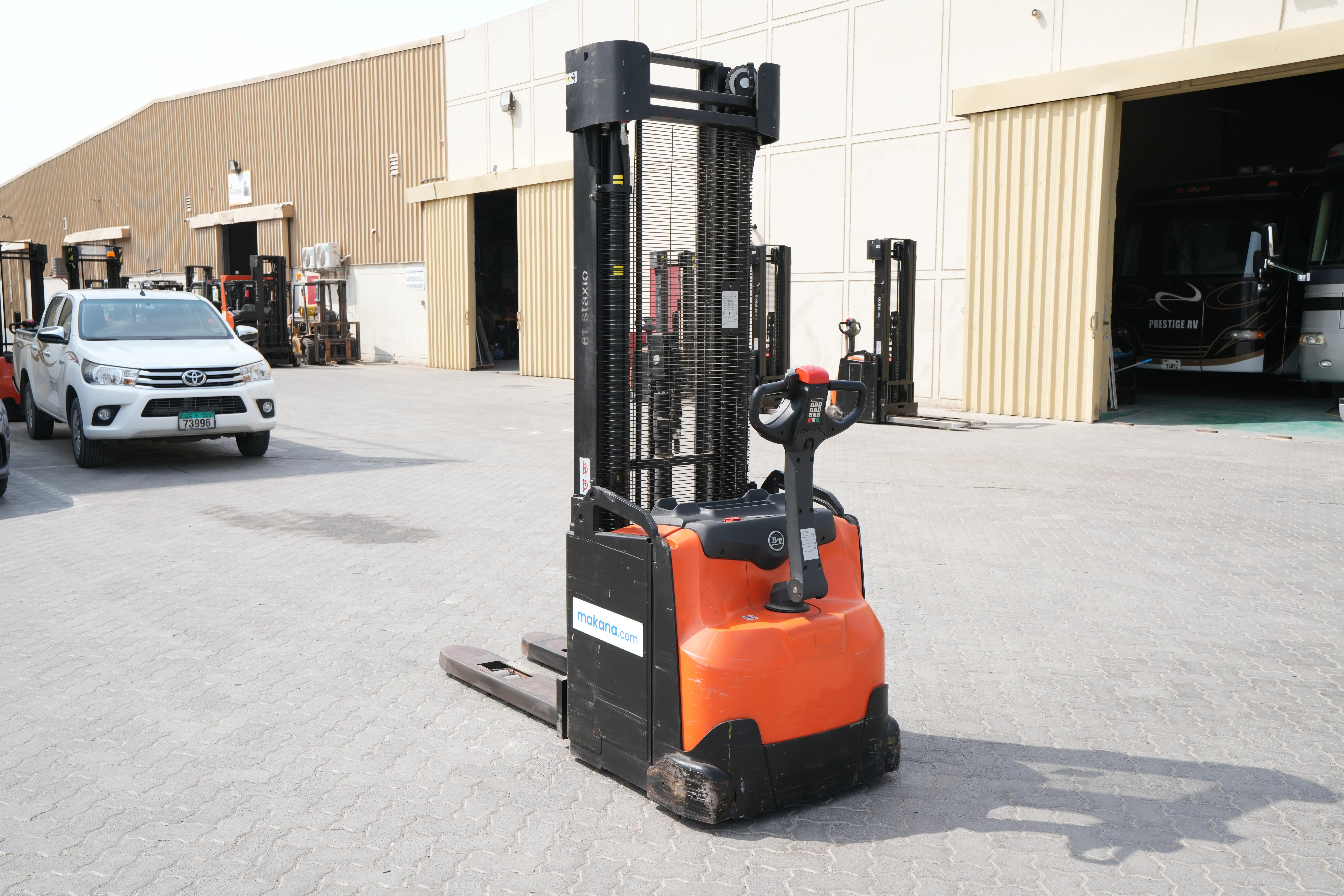 Product-2016 Toyota Staxio SWE160 pallet stacker-exterior