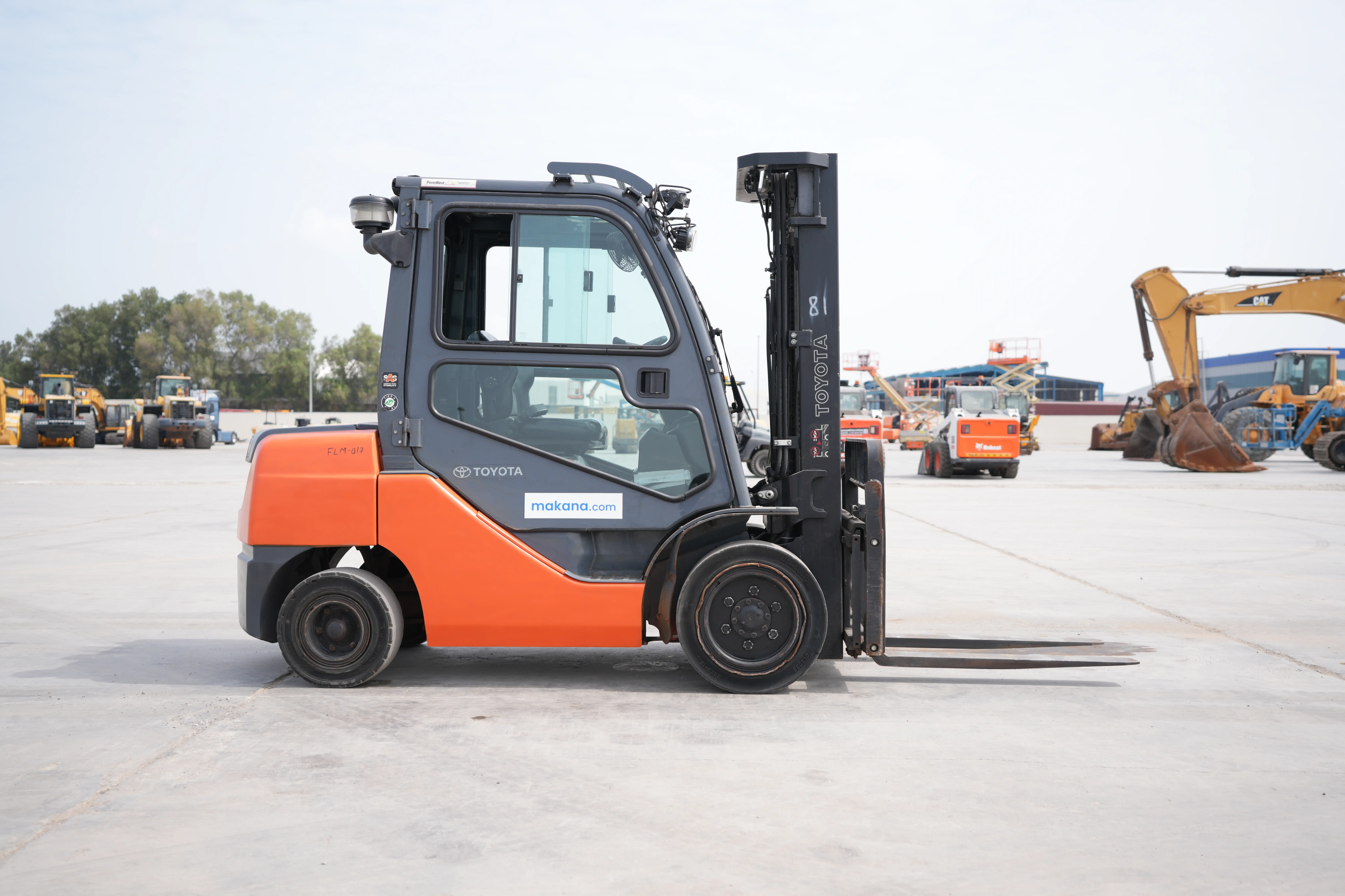 Product-Toyota 8FDU30 diesel forklift-exterior