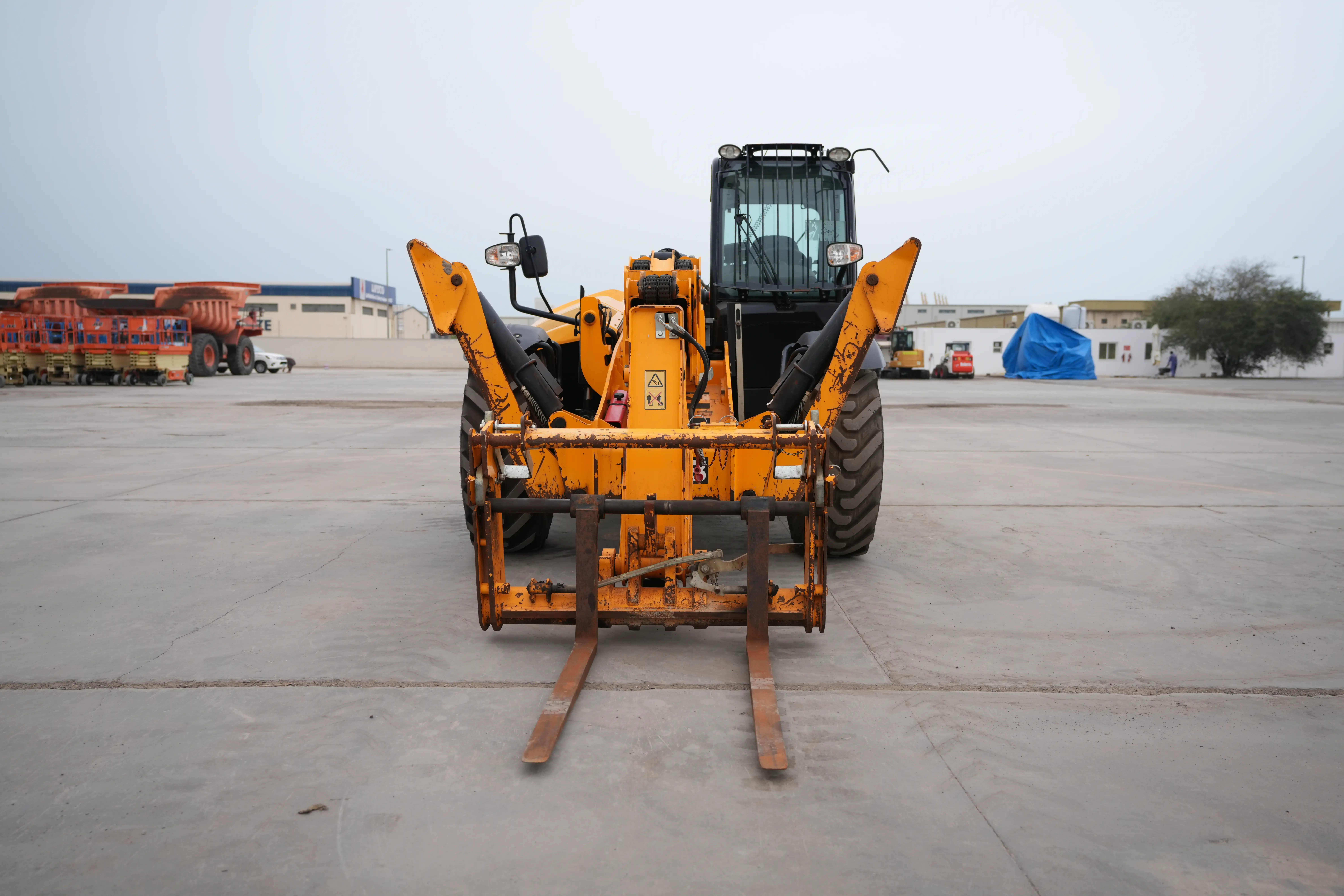 Product-JCB 540-180 telehandler-exterior