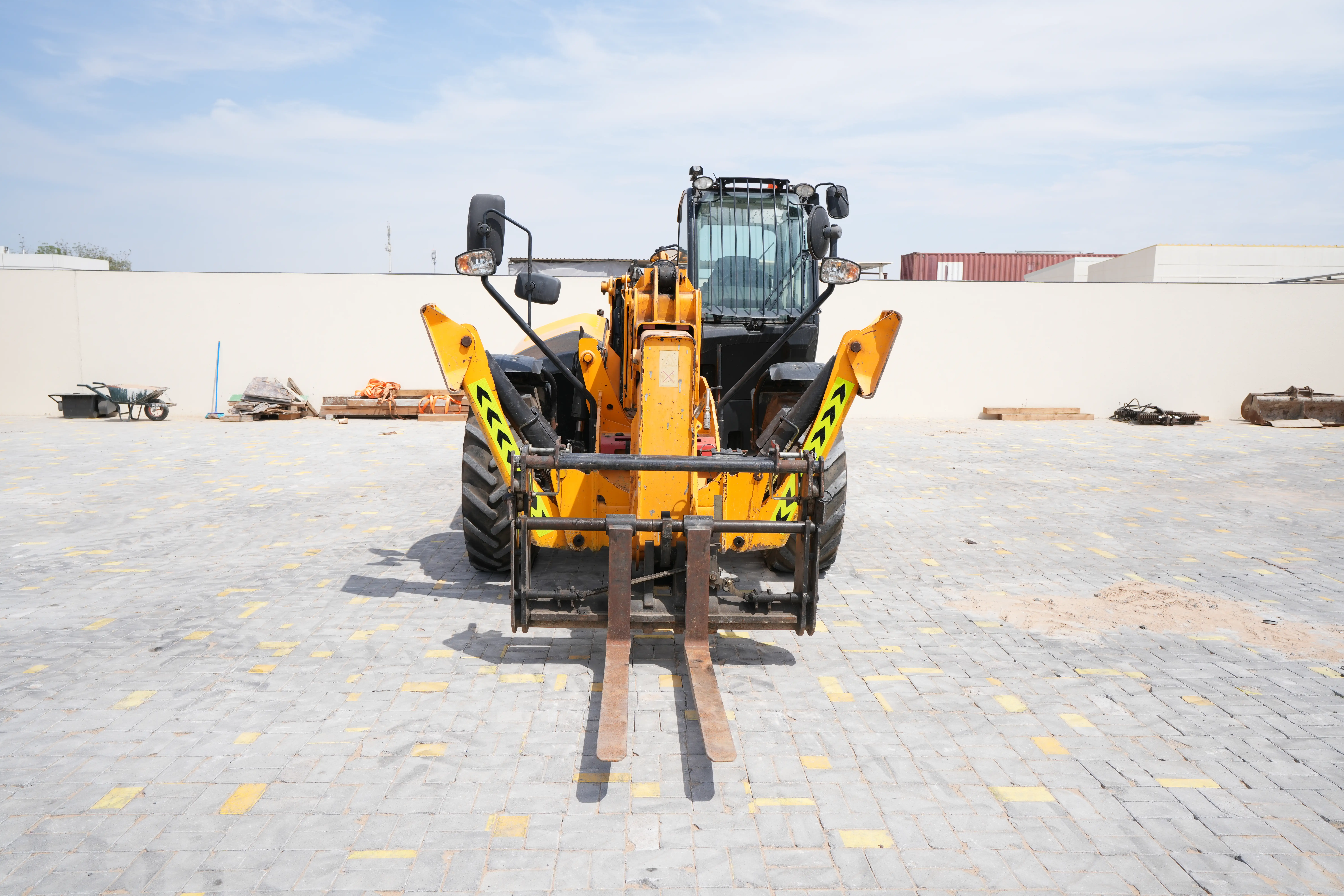 Product-JCB 540-170 telehandler-exterior