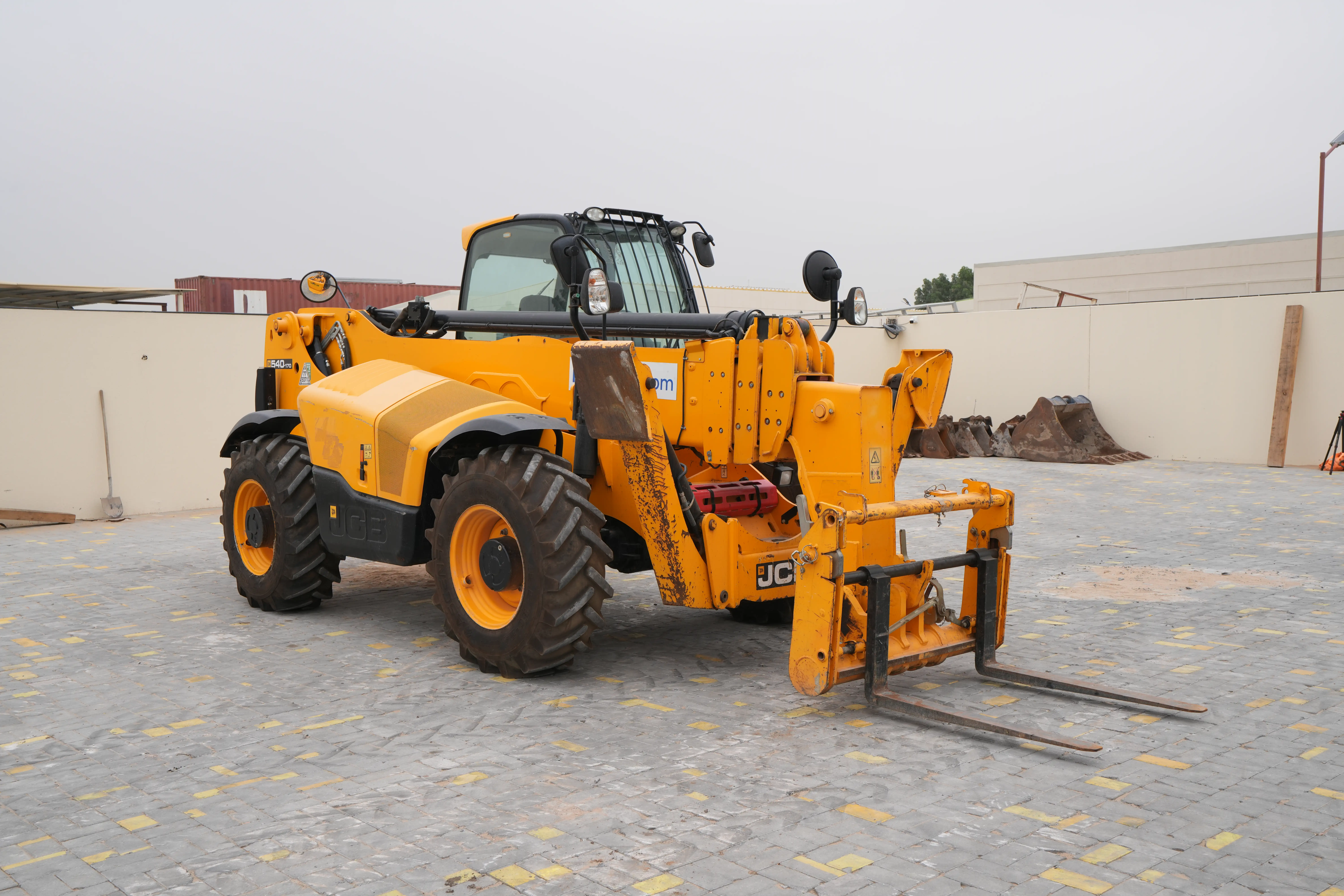 Product-2022 JCB 540-170 telehandler-exterior