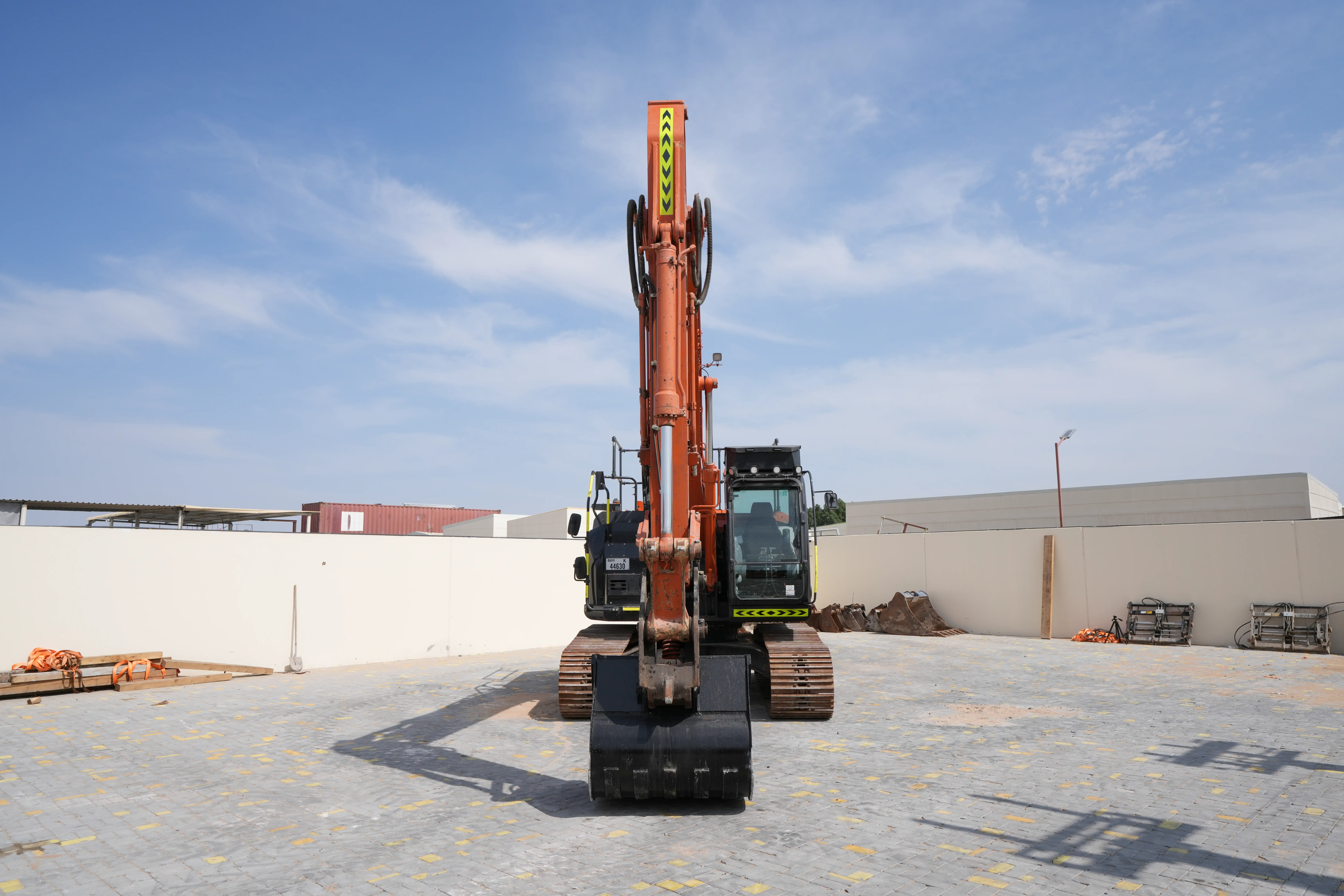 Product-2021 Hitachi ZX225USRLC-6 medium excavator-exterior