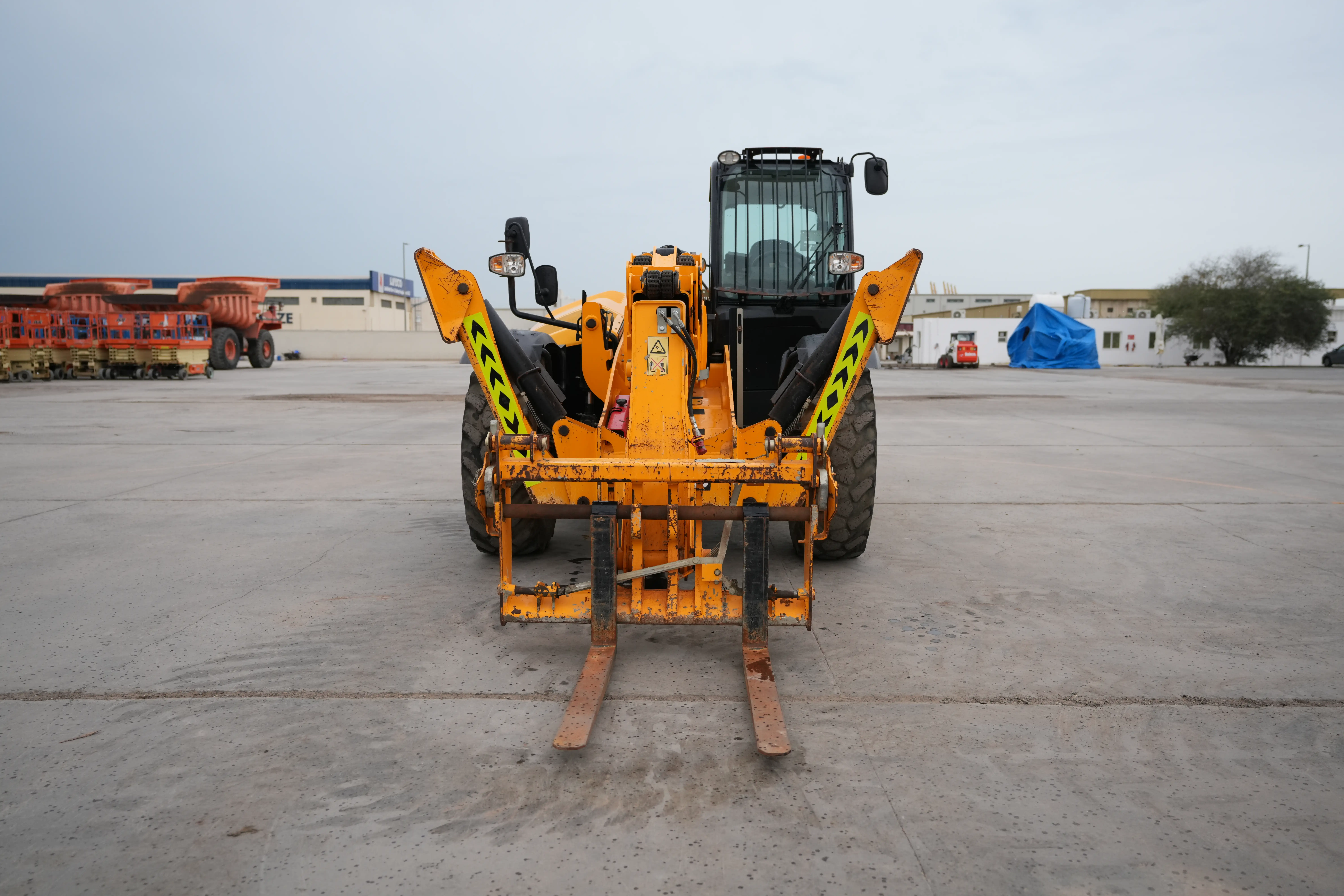Product-JCB 540-180 telehandler-exterior