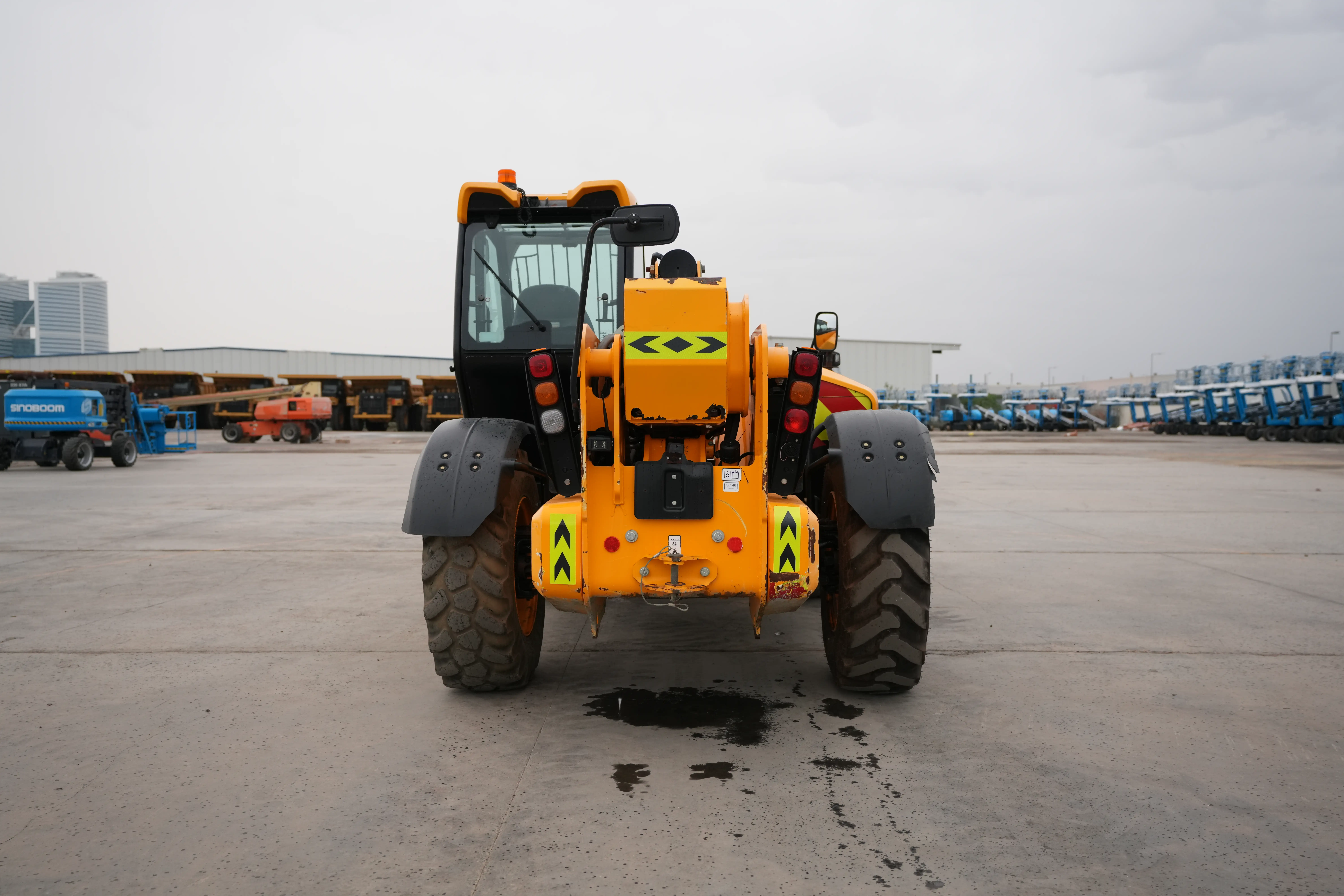 Product-JCB 540-180 telehandler-exterior