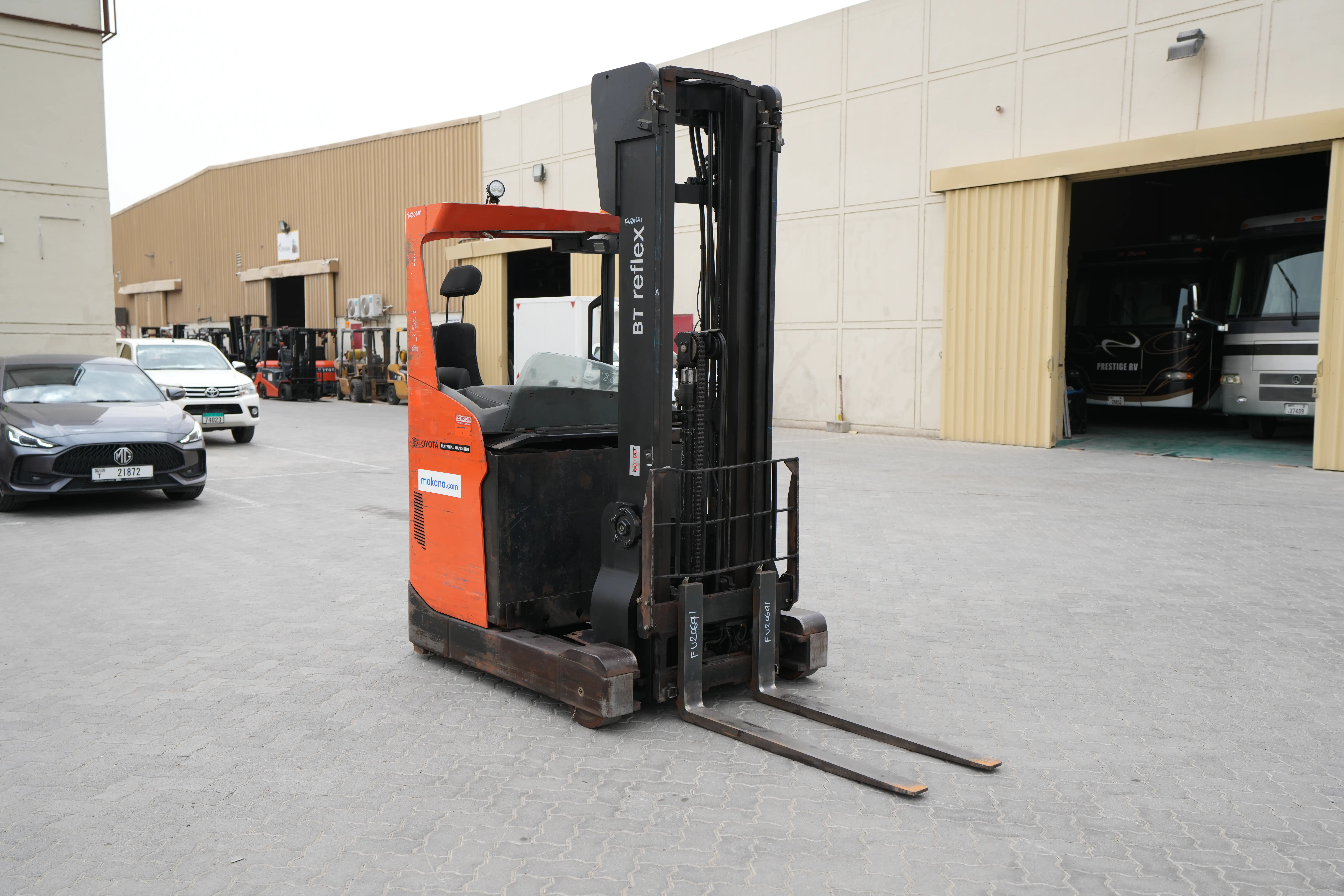Product-2018 Toyota Reflex RRE160H reach truck-exterior