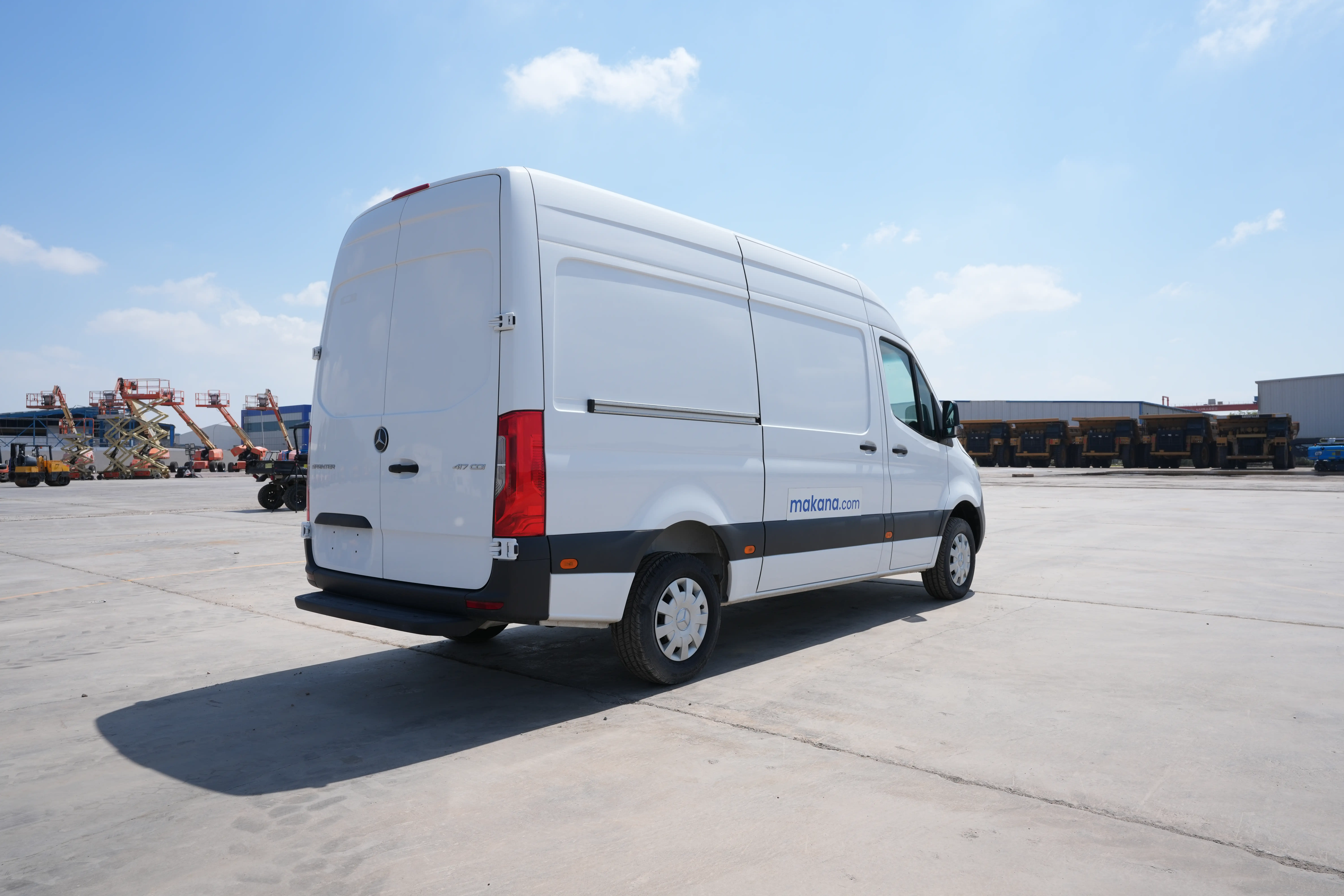 Product-Mercedes-Benz Sprinter 417 CDi cargo van-exterior