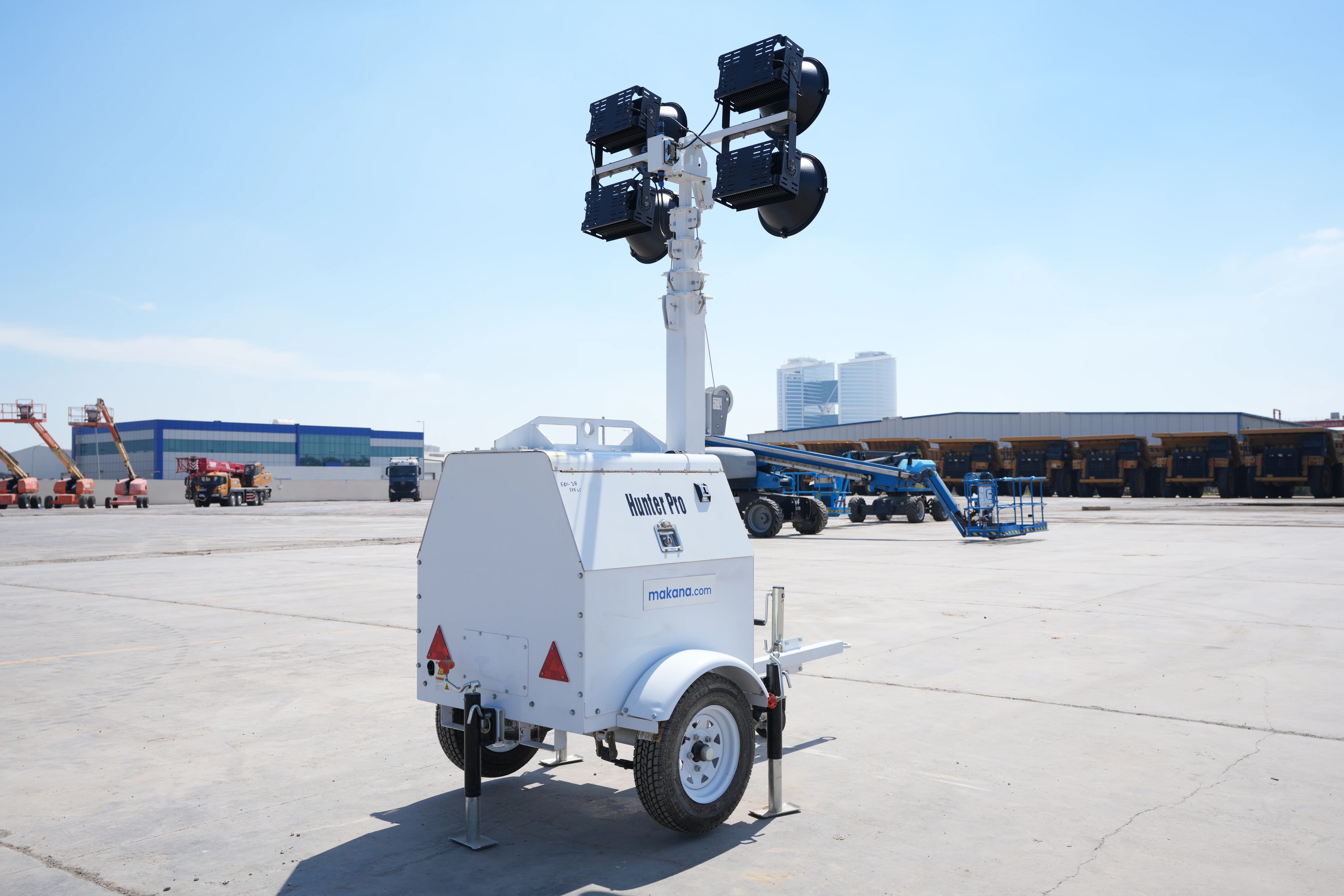 Product-Hunter Pro GLTS4005 light tower-exterior