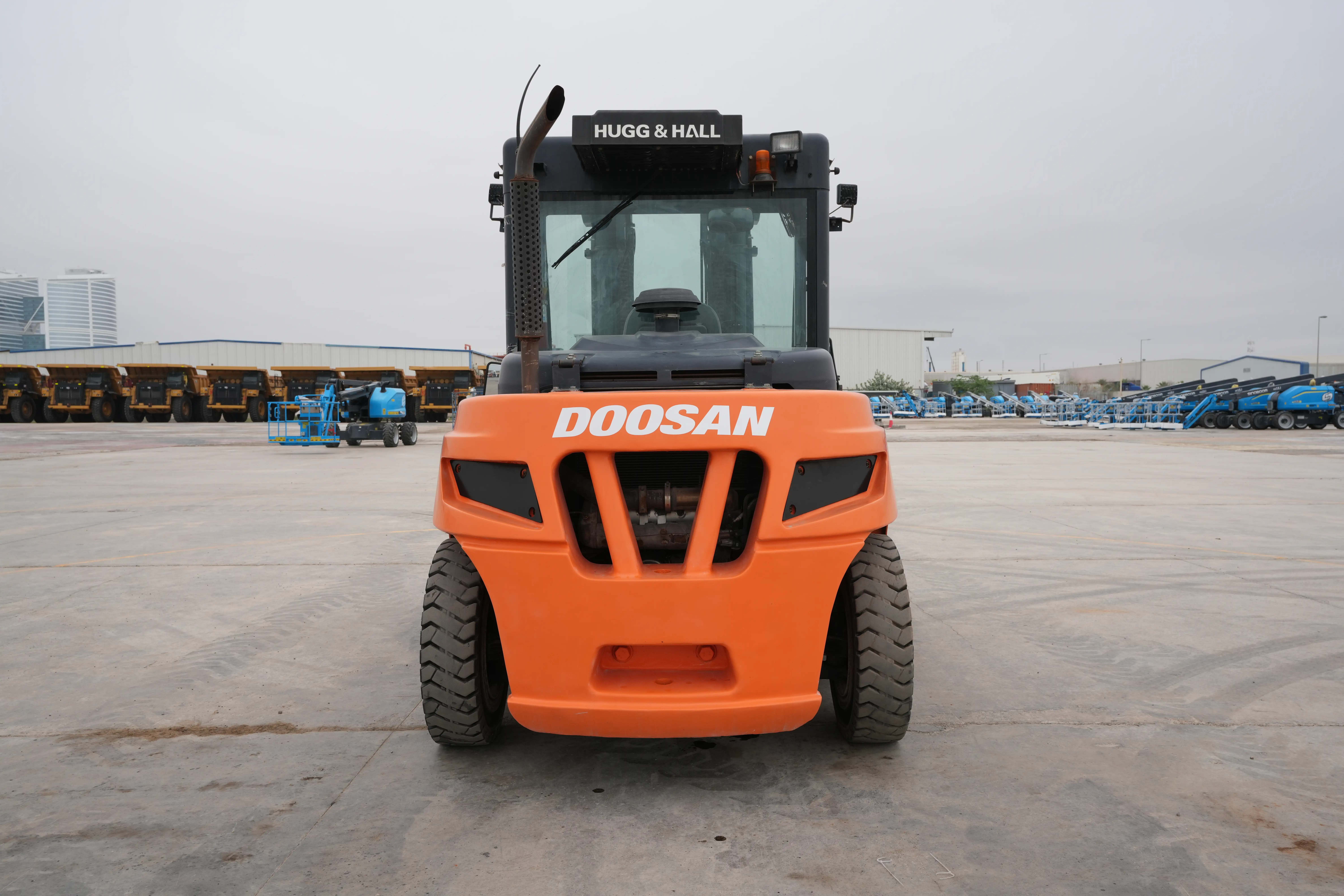 Product-Doosan D70S-7 forklift-exterior