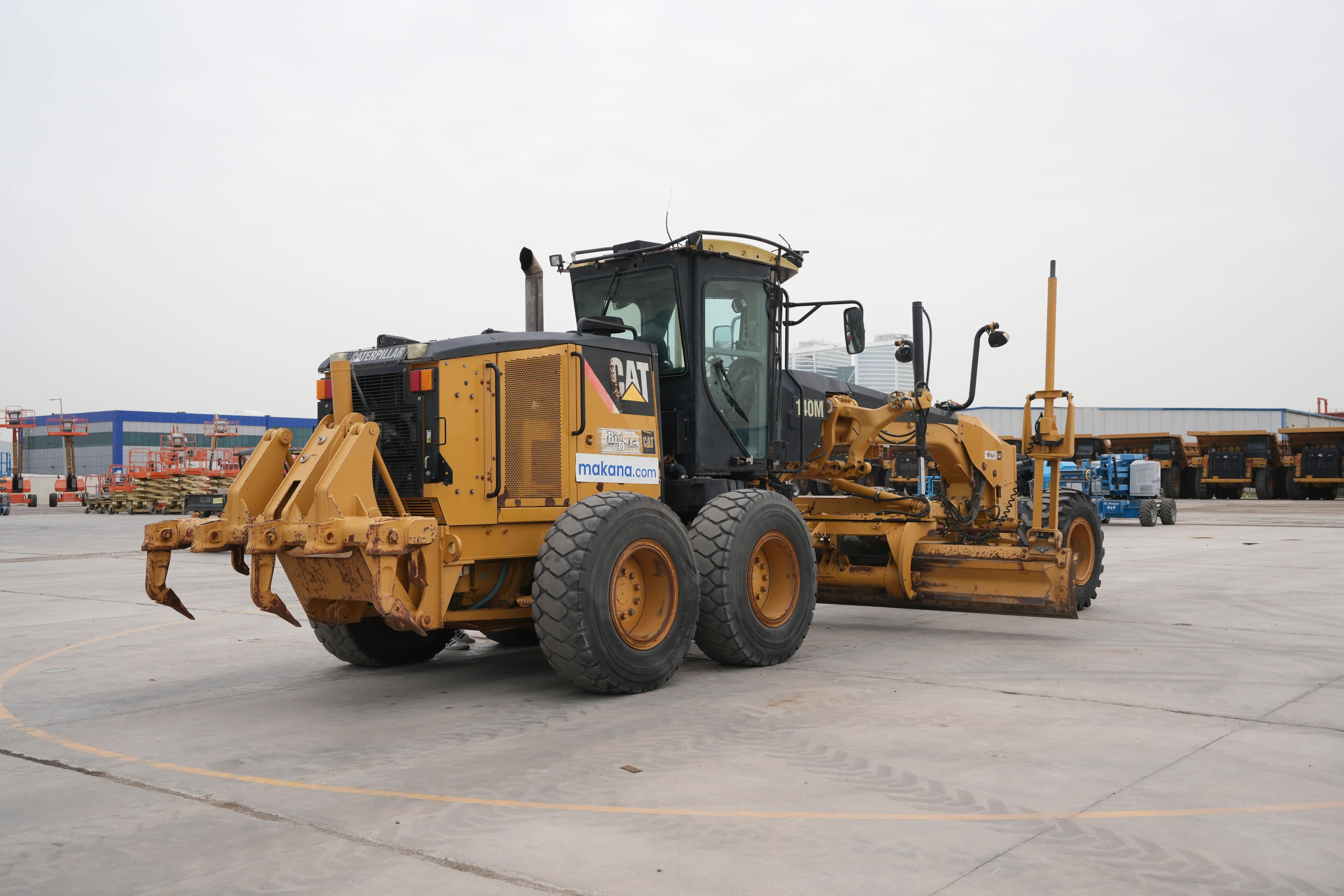 Product-Cat 140M motor grader-exterior