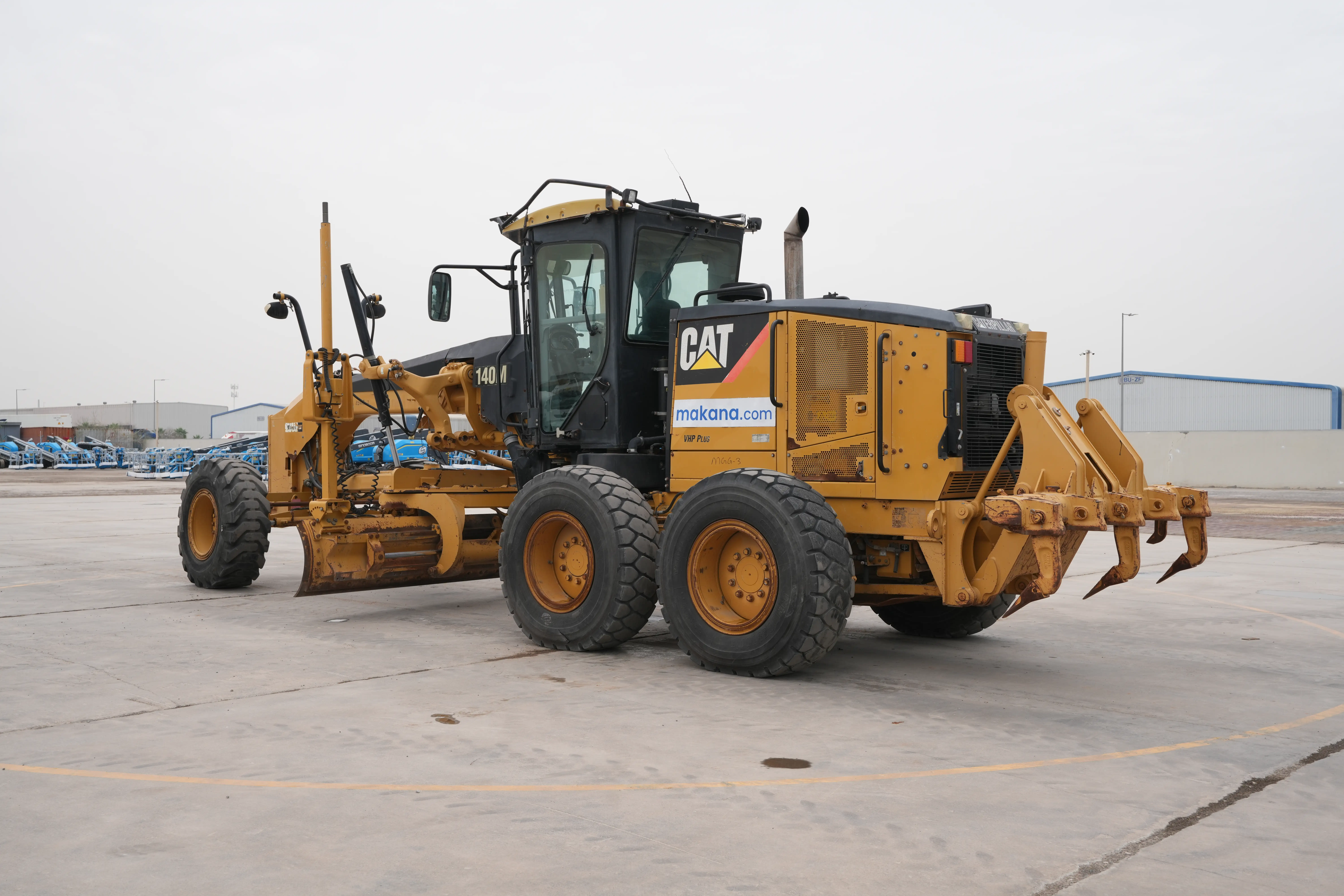Product-Cat 140M motor grader-exterior