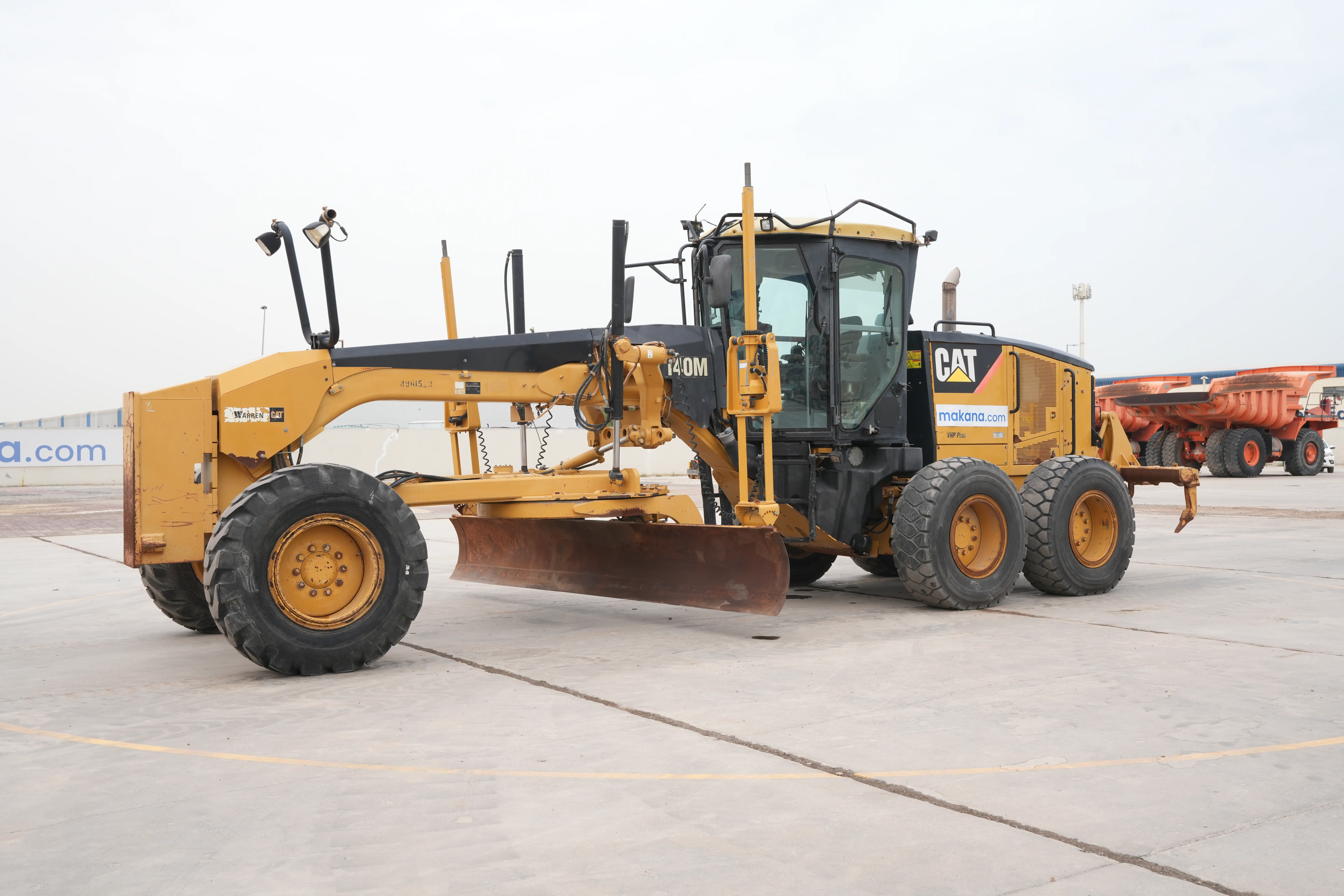 Product-Cat 140M motor grader-exterior