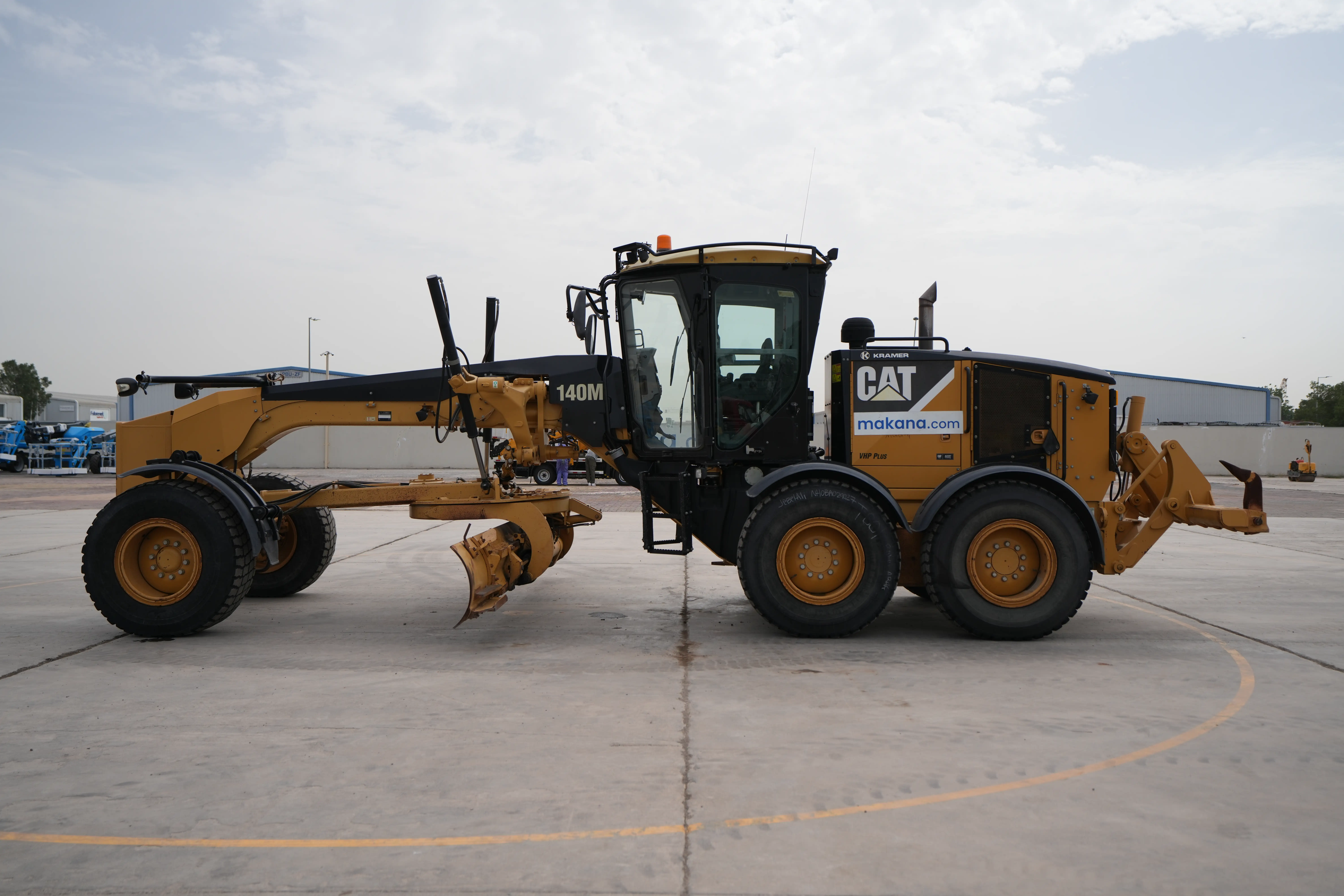 Product-Cat 140M VHP Plus motor grader-exterior