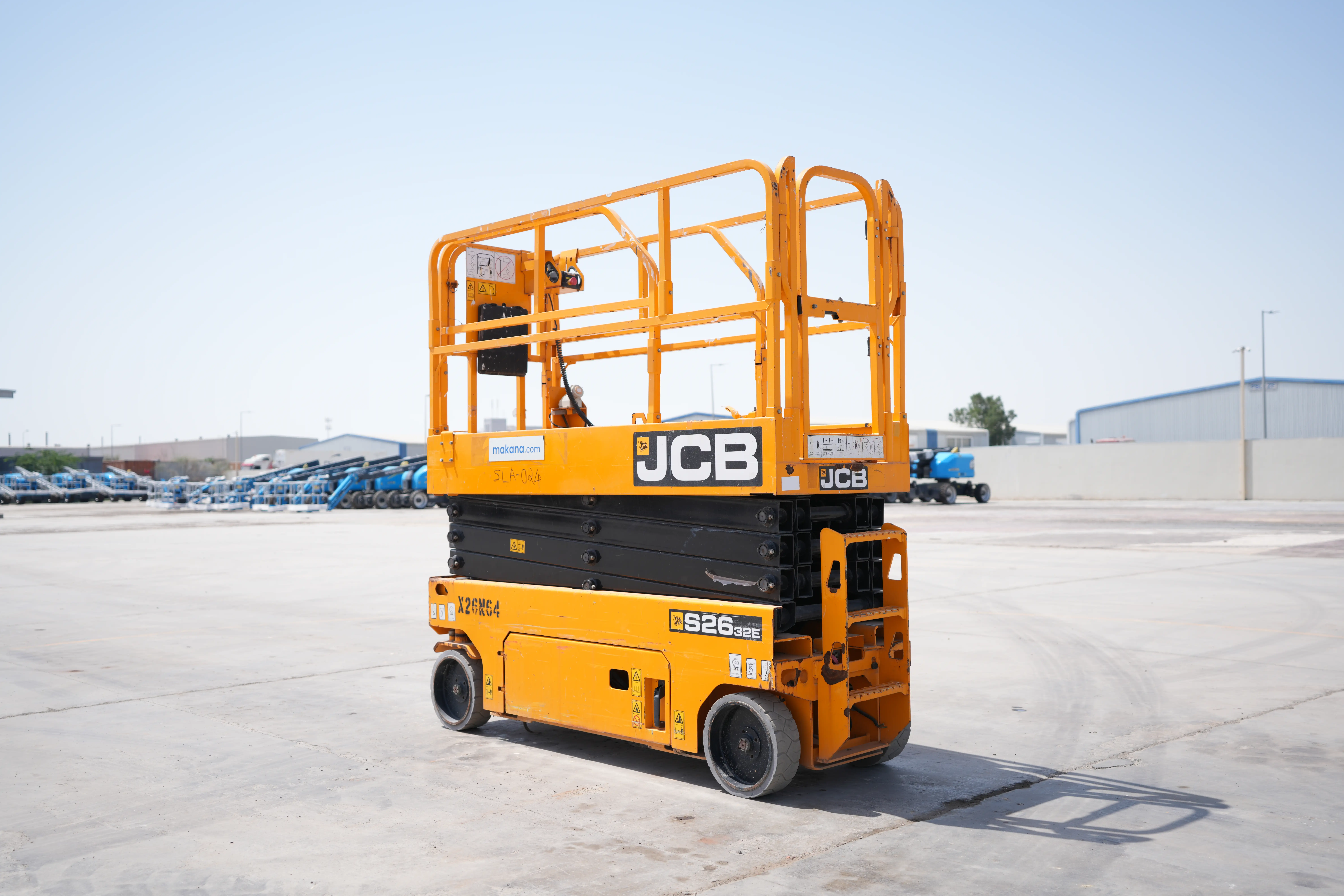 Product-JCB S2632E electric scissor lift-exterior