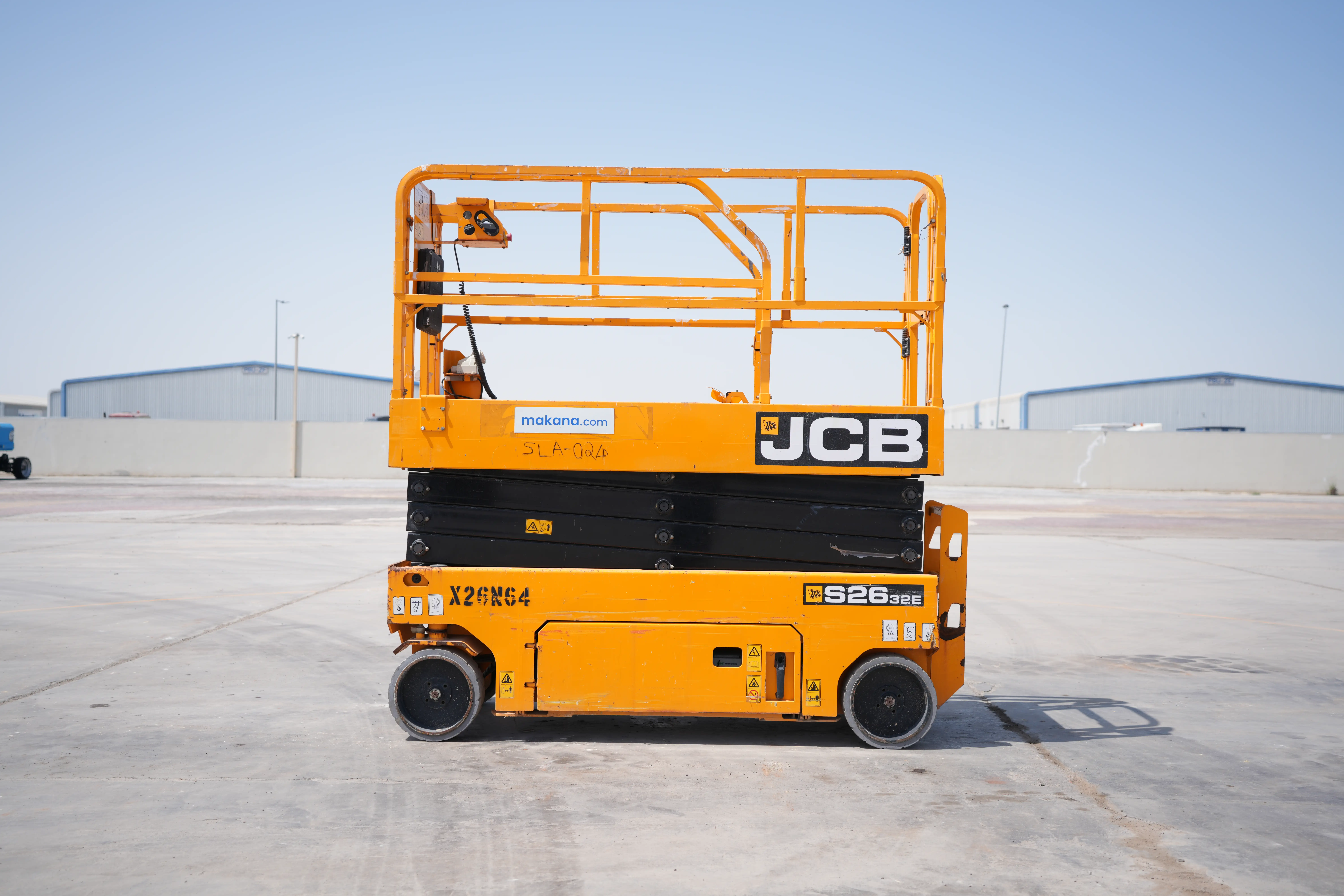 Product-JCB S2632E electric scissor lift-exterior