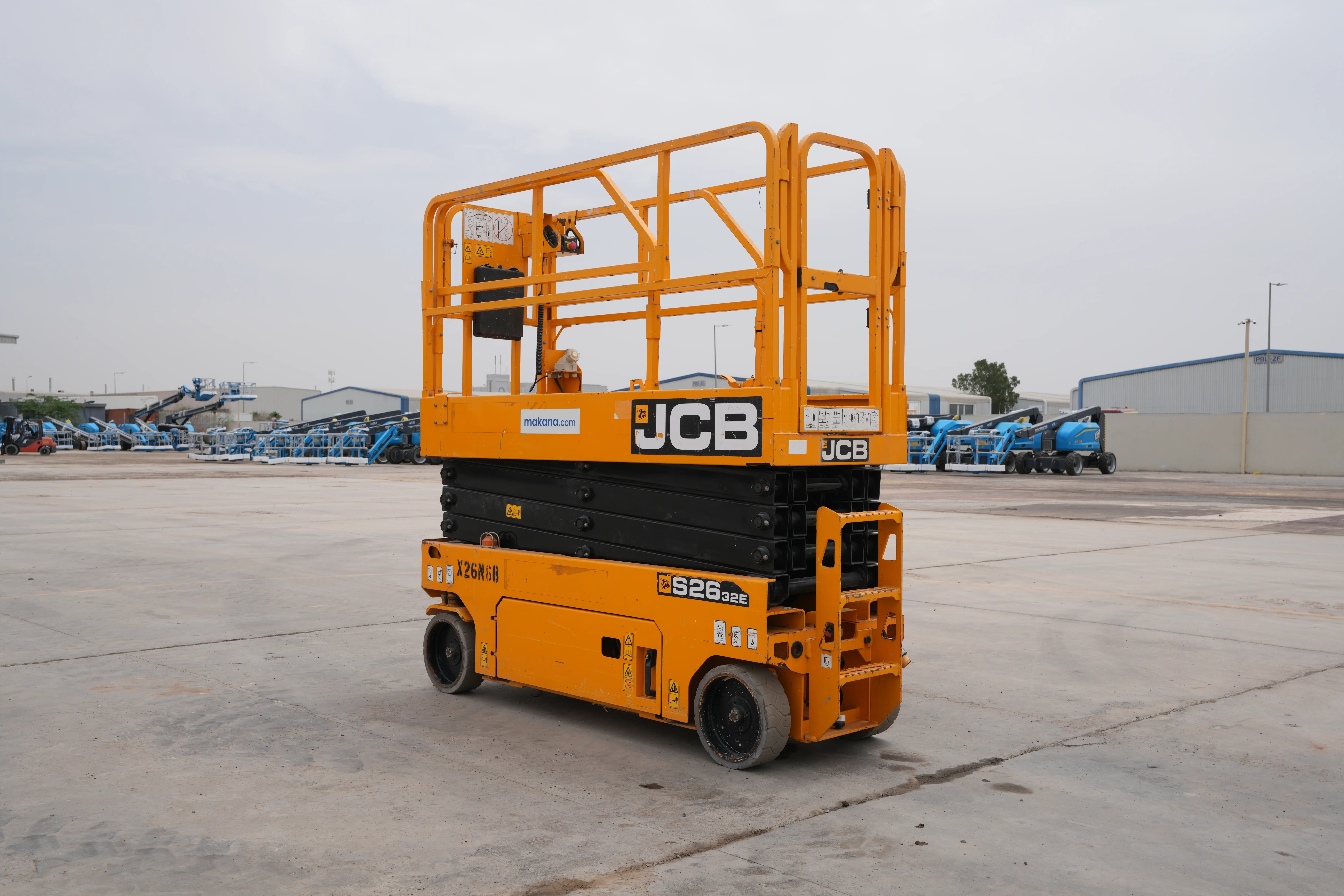 Product-JCB S2632E electric scissor lift-exterior