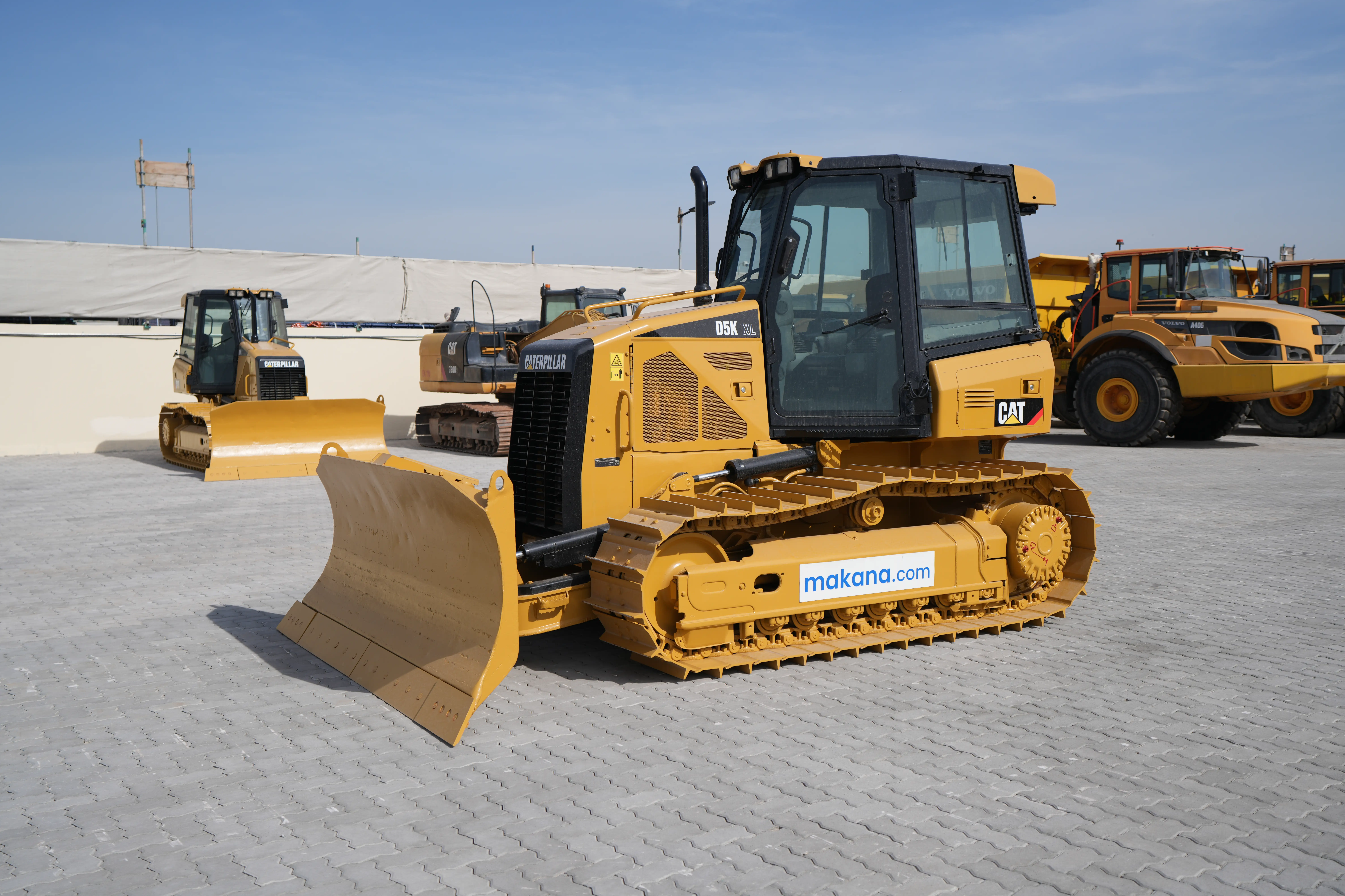 Product-Cat D5K XL crawler dozer-exterior