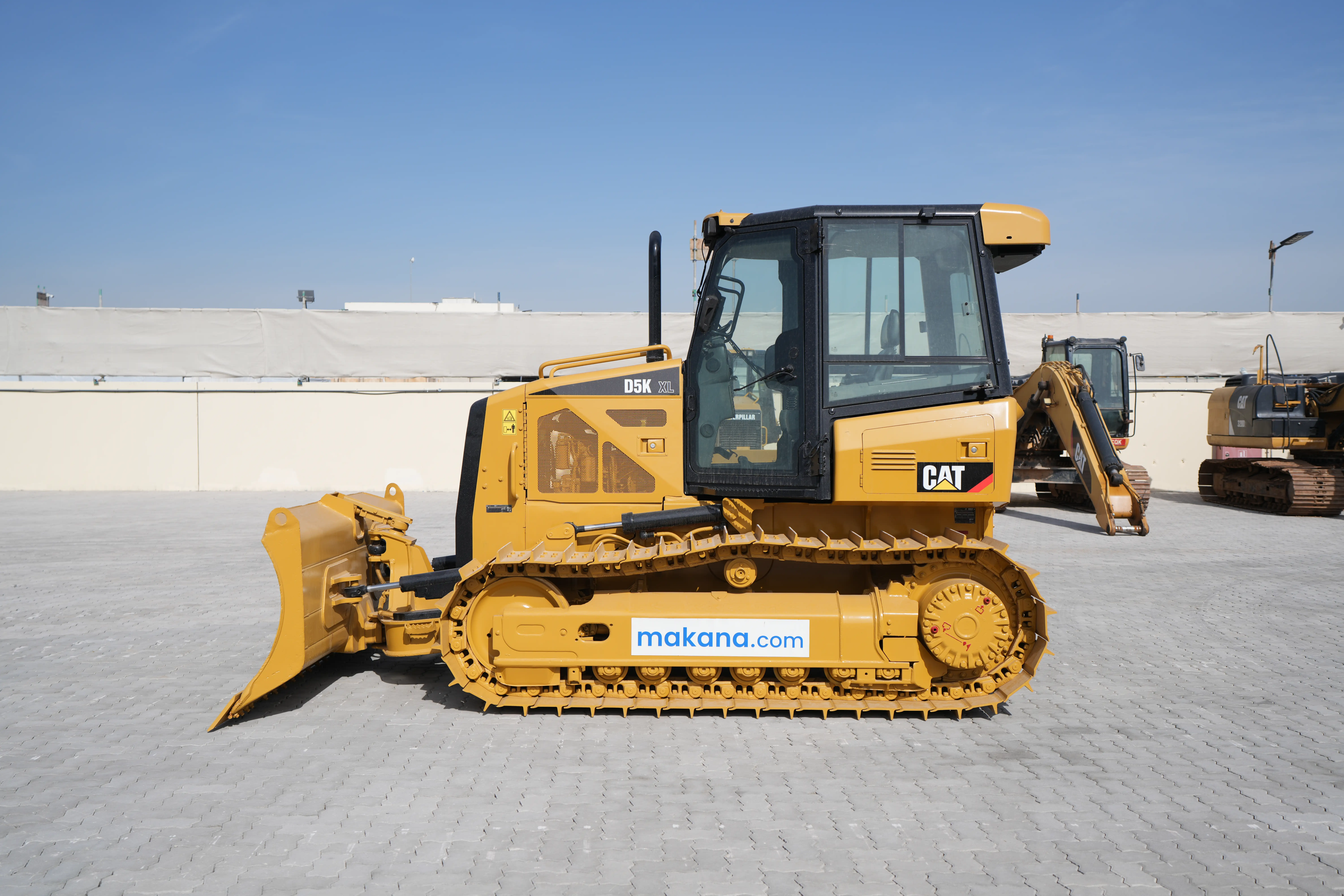 Product-Cat D5K XL crawler dozer-exterior