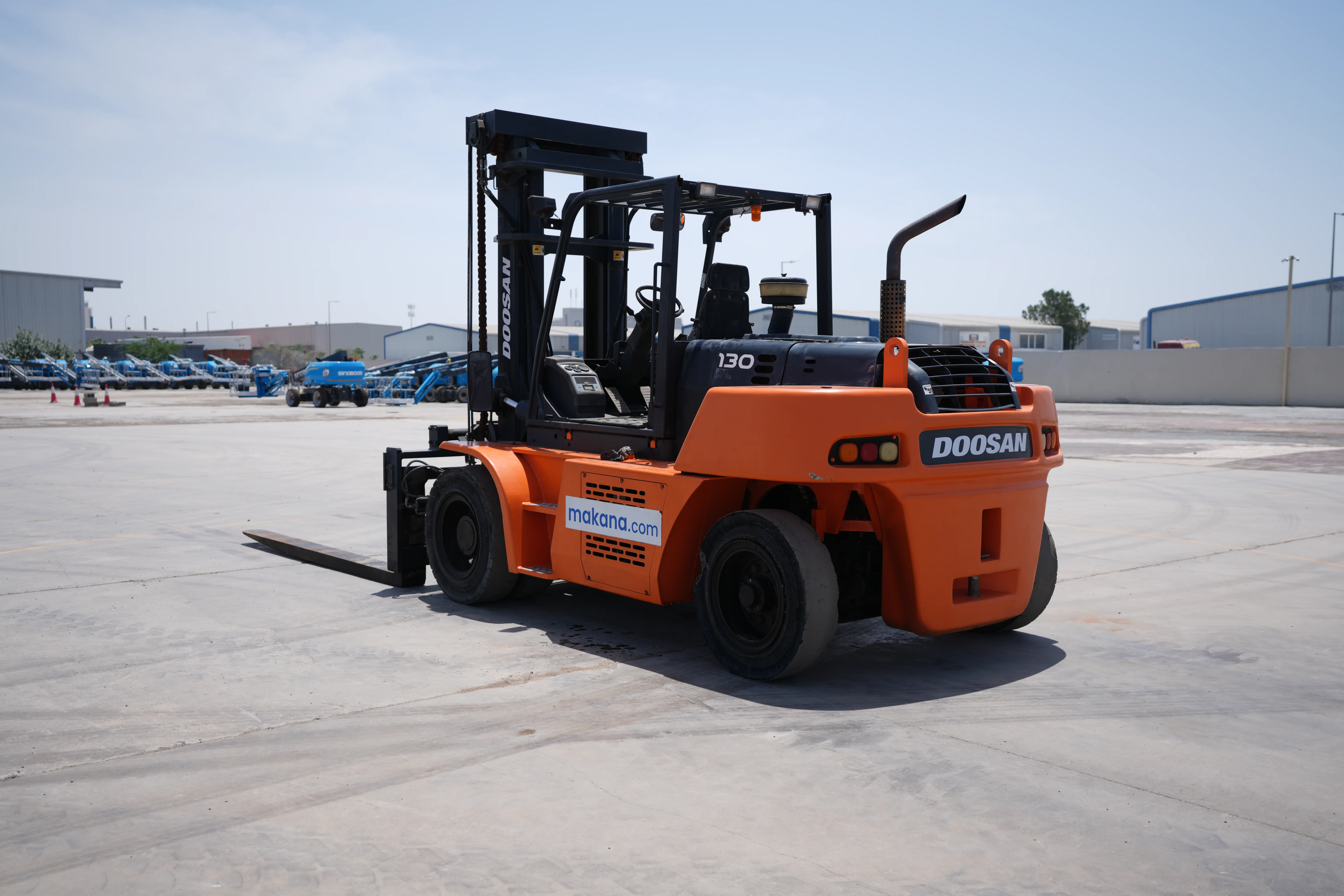 Product-Doosan D130S-5 diesel forklift-exterior