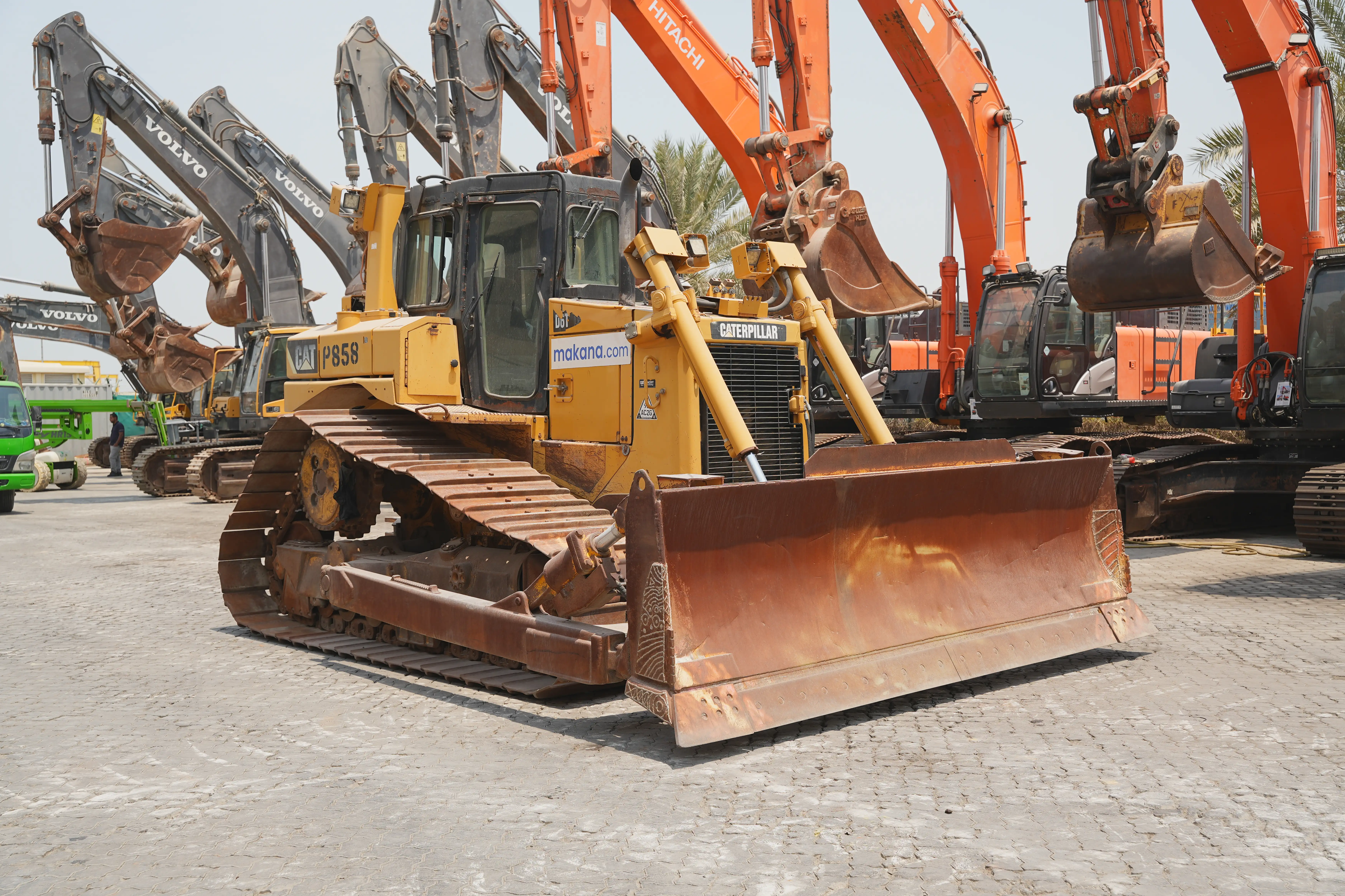 Product-بلدوزر-بجنزير-كاتربيلر-D6T-LGP-exterior
