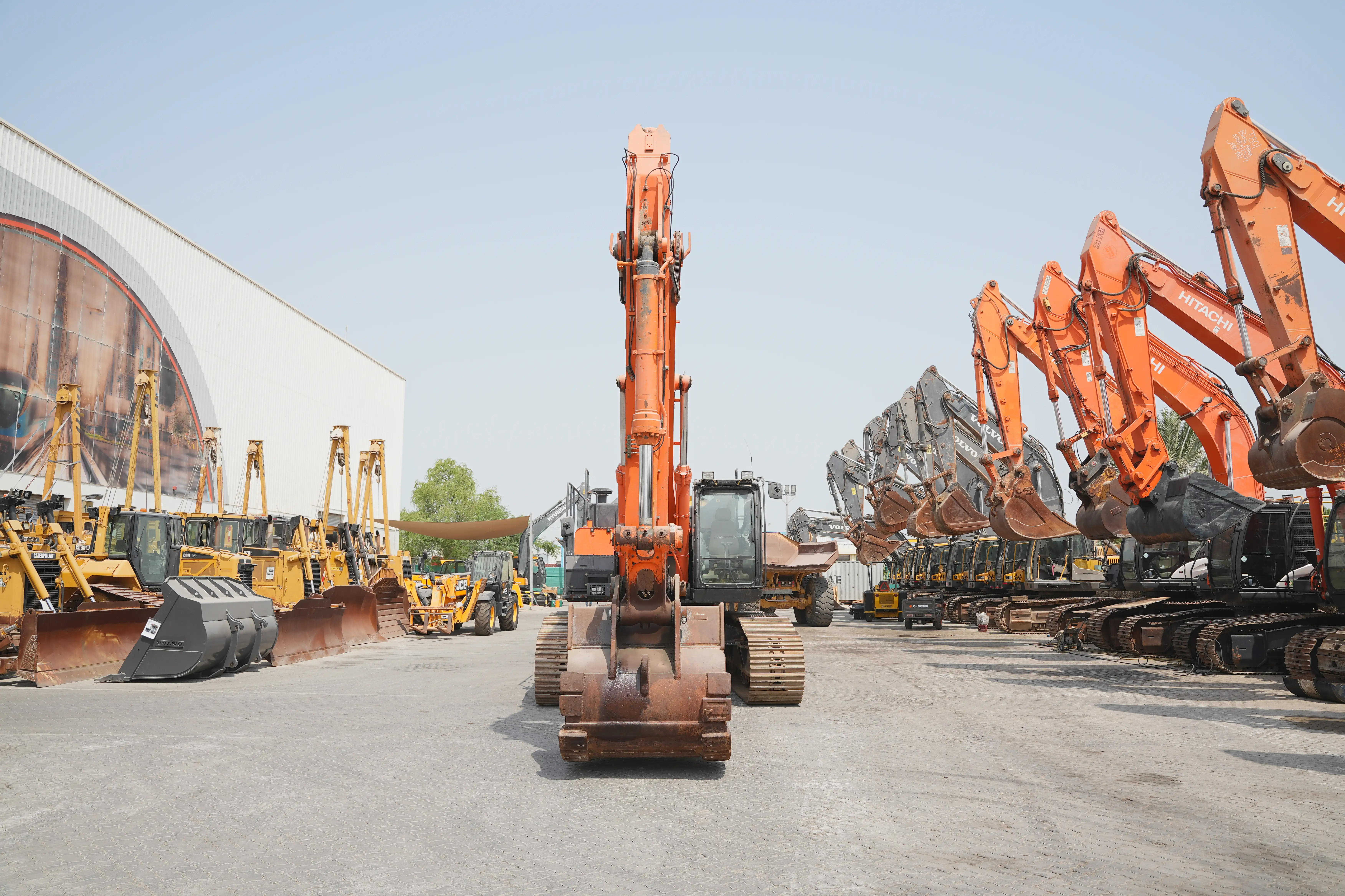 Product-Hitachi-ZX470LC-6-large-excavator-exterior