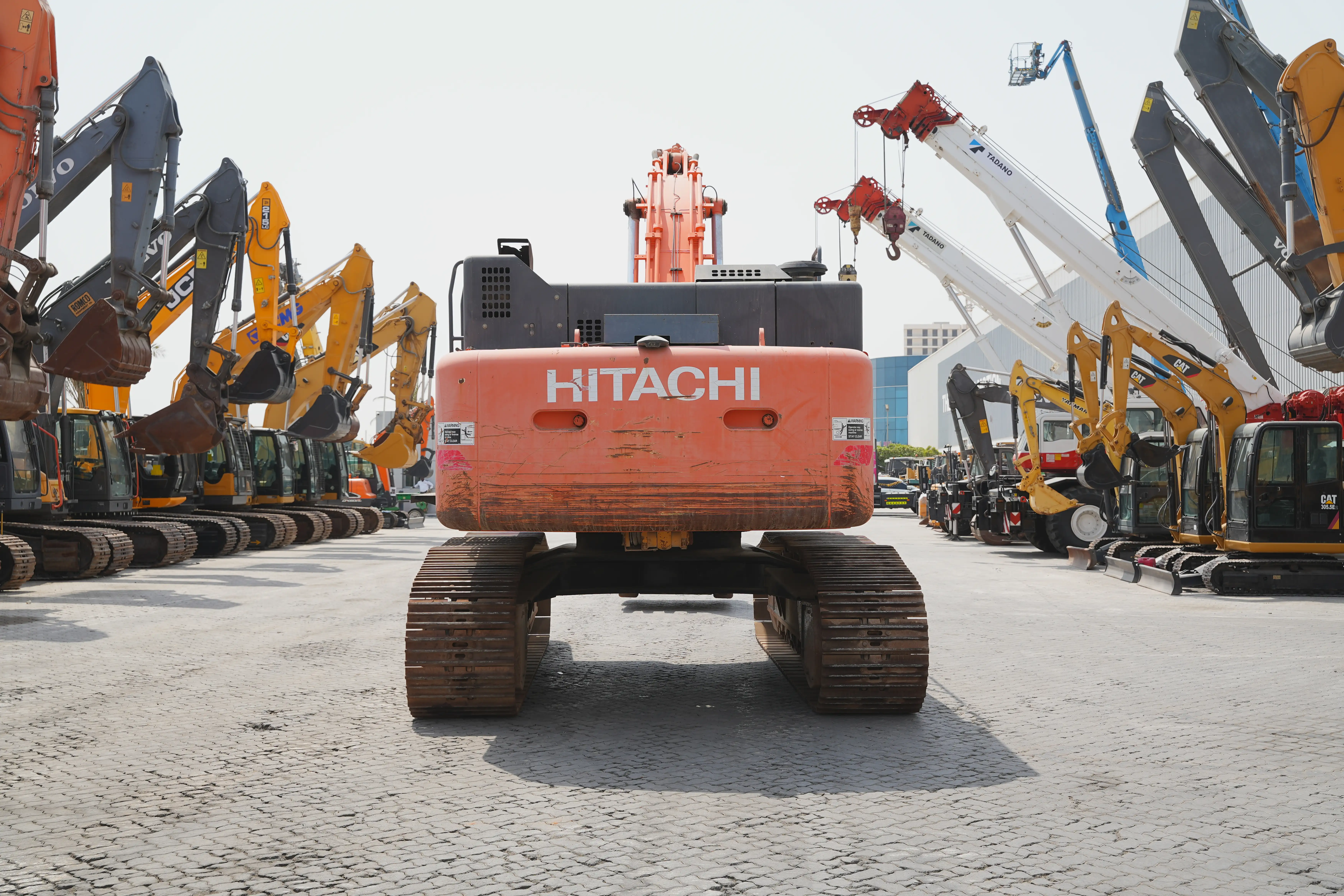 Product-Hitachi-ZX470LC-6-large-excavator-exterior