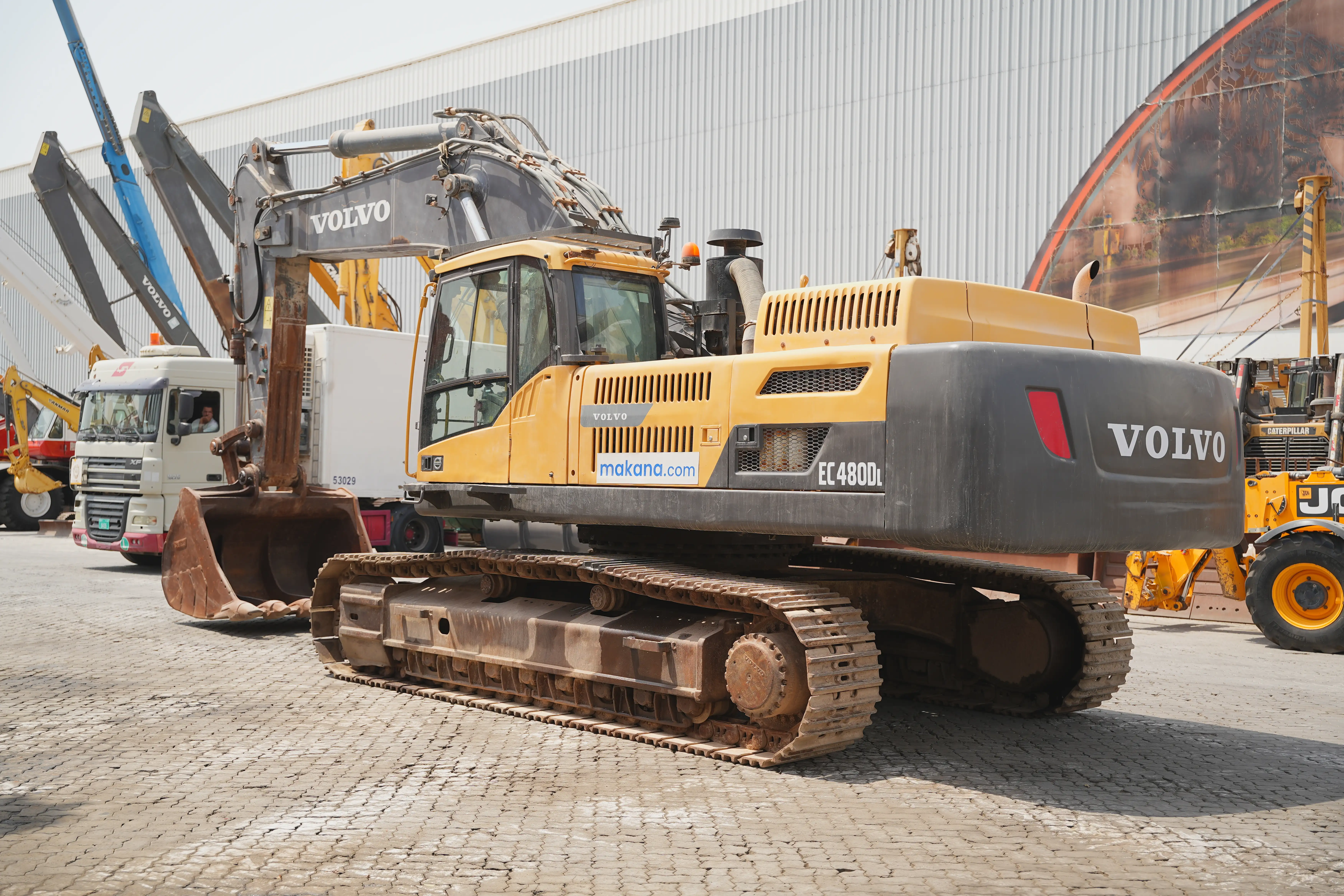 Product-Volvo-EC480DL-large-excavator-exterior
