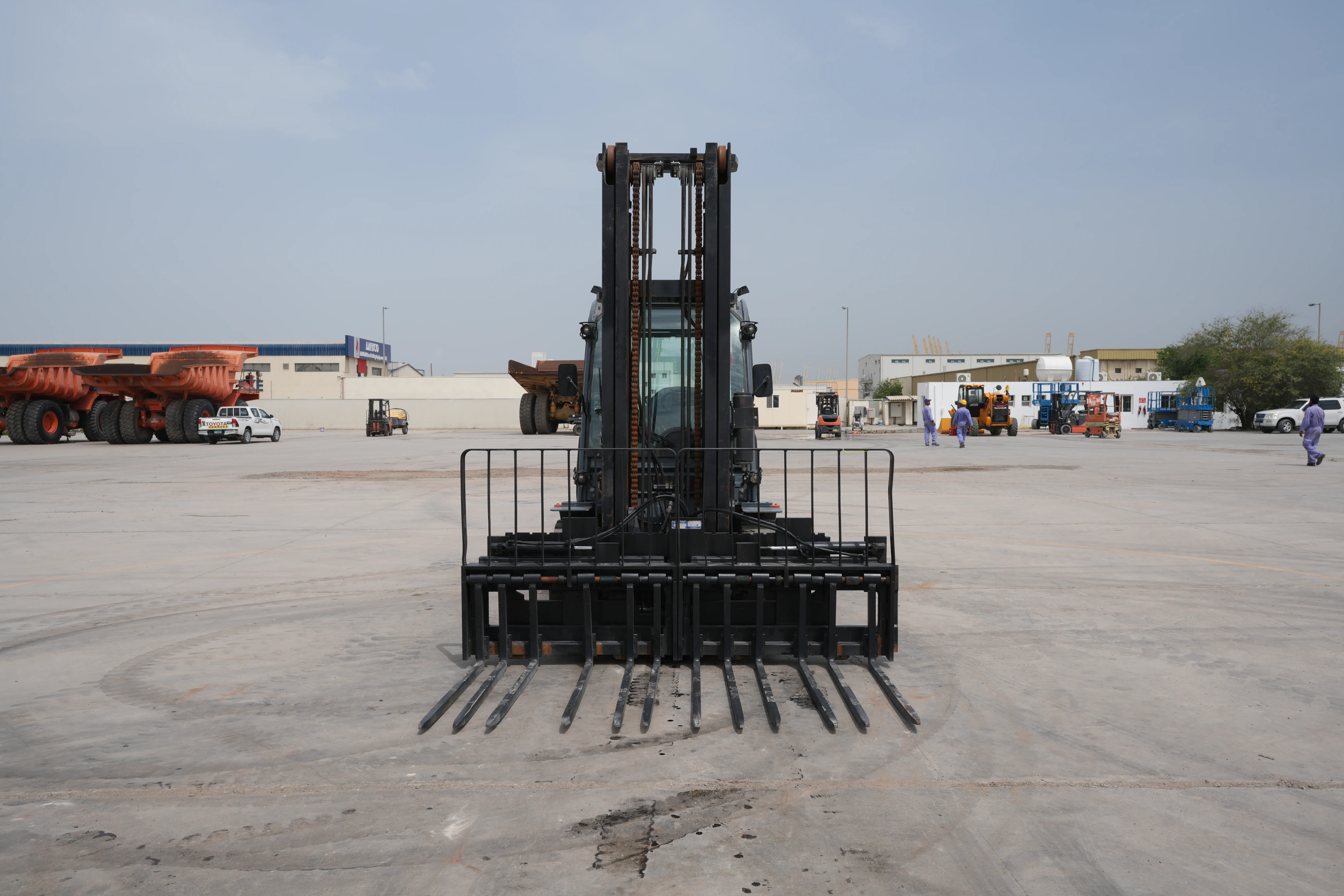 Product-Toyota 8FD50U diesel forklift-exterior